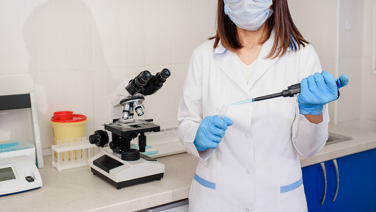 医务检定员助理实习日报：有机化学实验的实践与思考