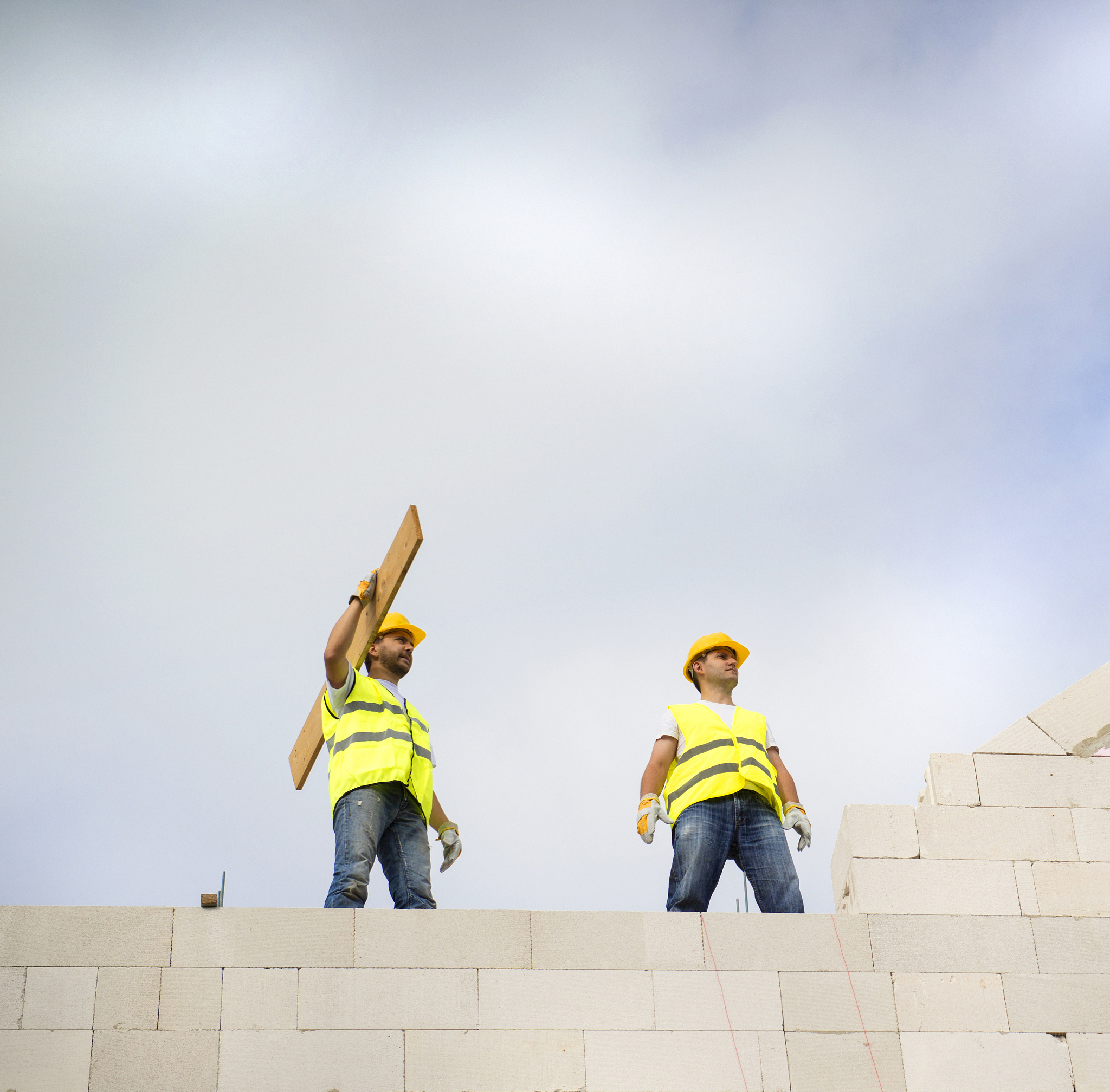 工程师评审地点指南：从现场到实验室