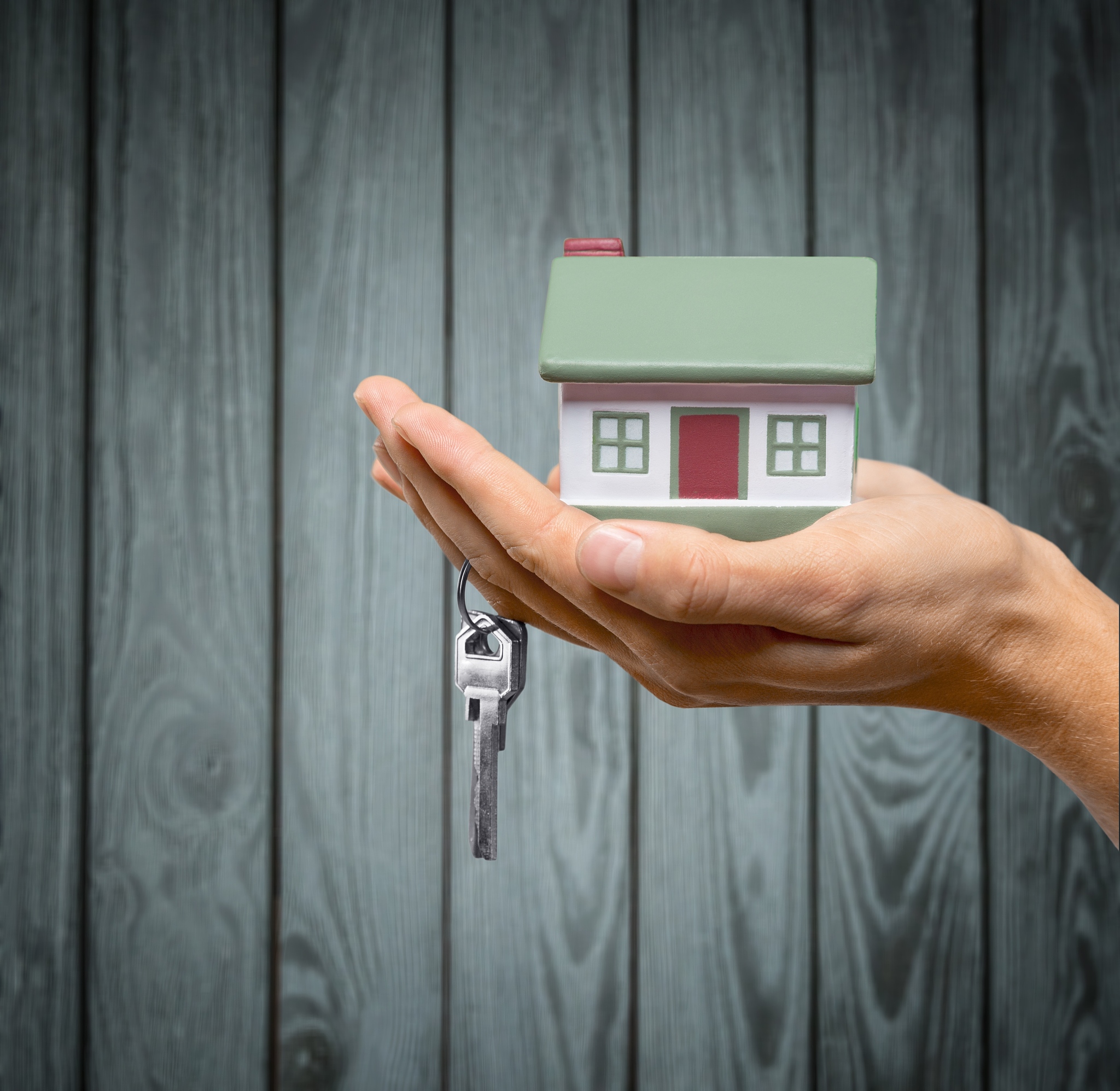 跟商品房质量、交房、物业相关的法律法规和国标