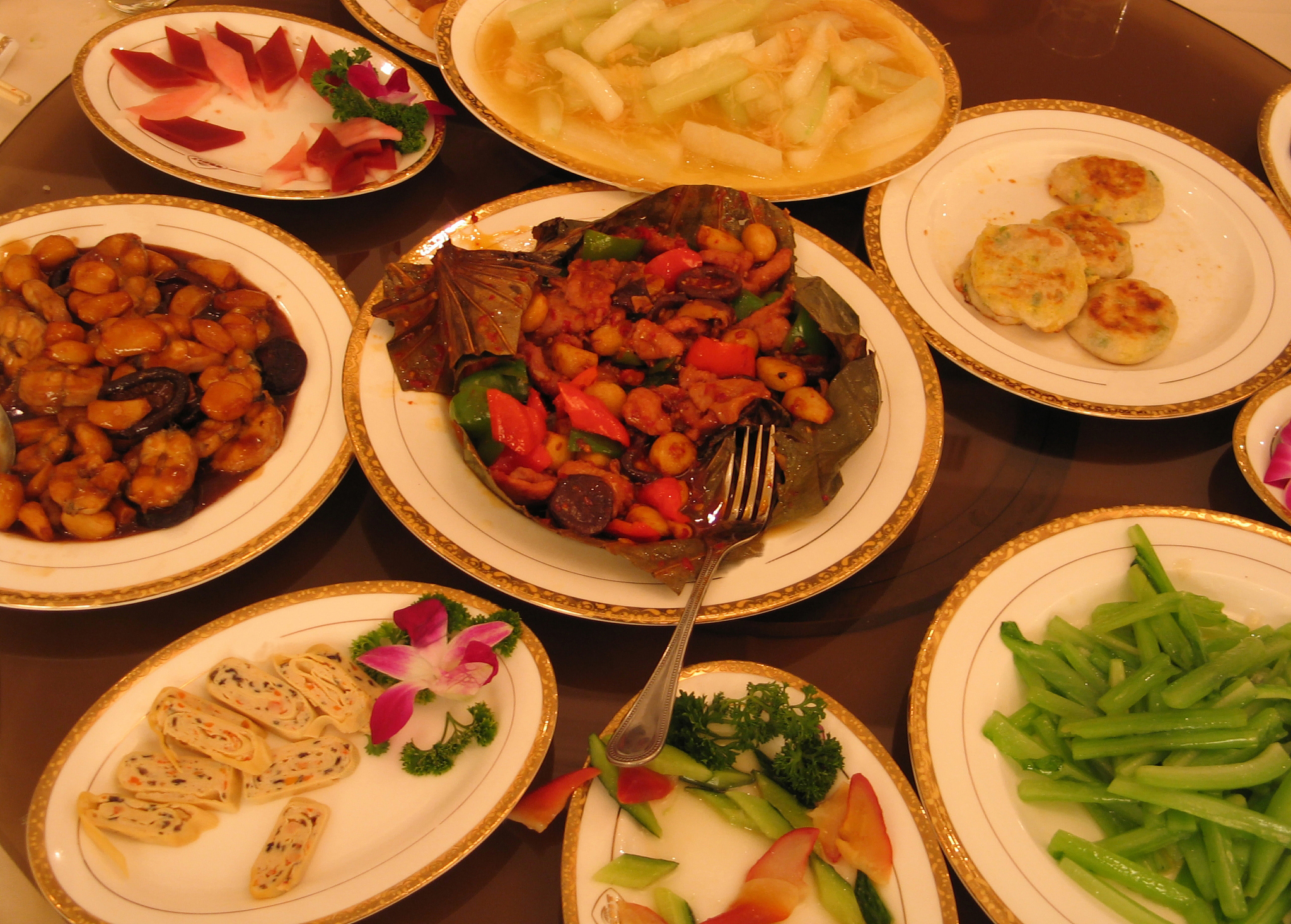 美食分享论坛的作用：交流、分享、学习美食的平台