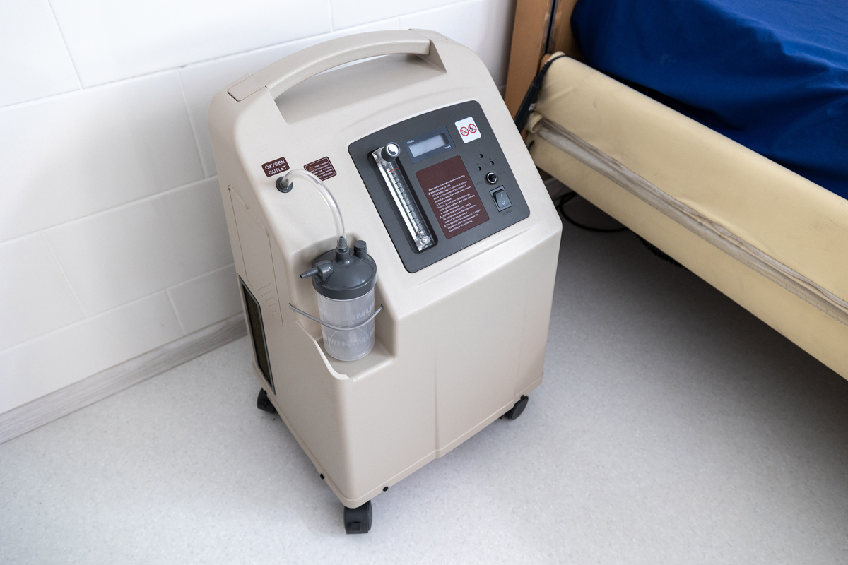 医用级5升制氧机：一机两用，在家也能做雾化，避免医院交叉感染