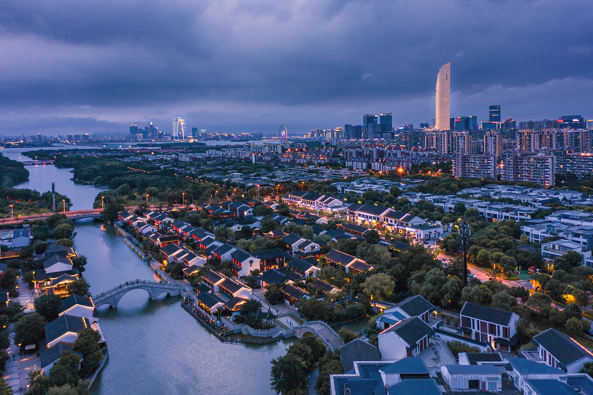 苏州园区的夜景