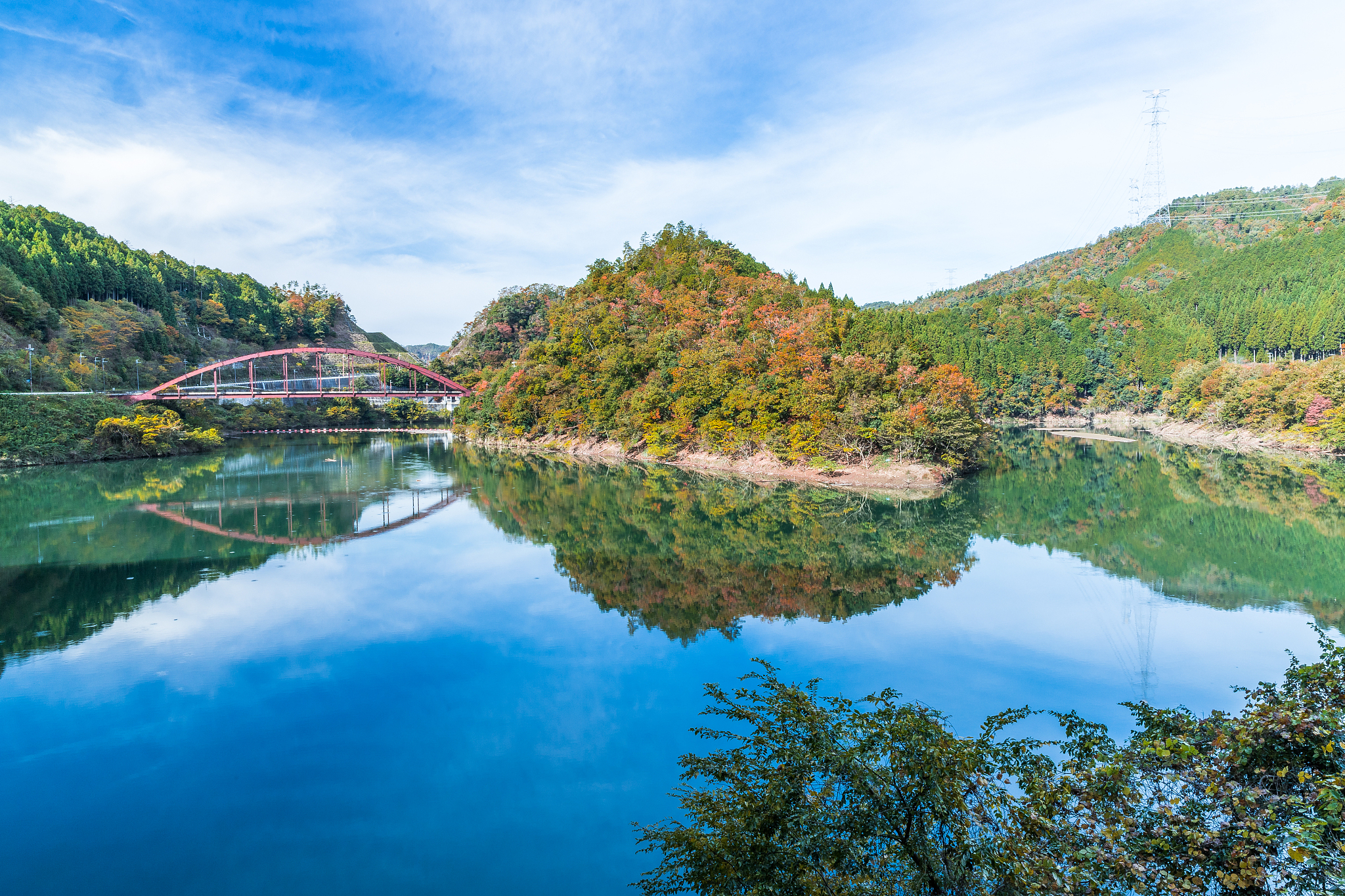 lake in autumn