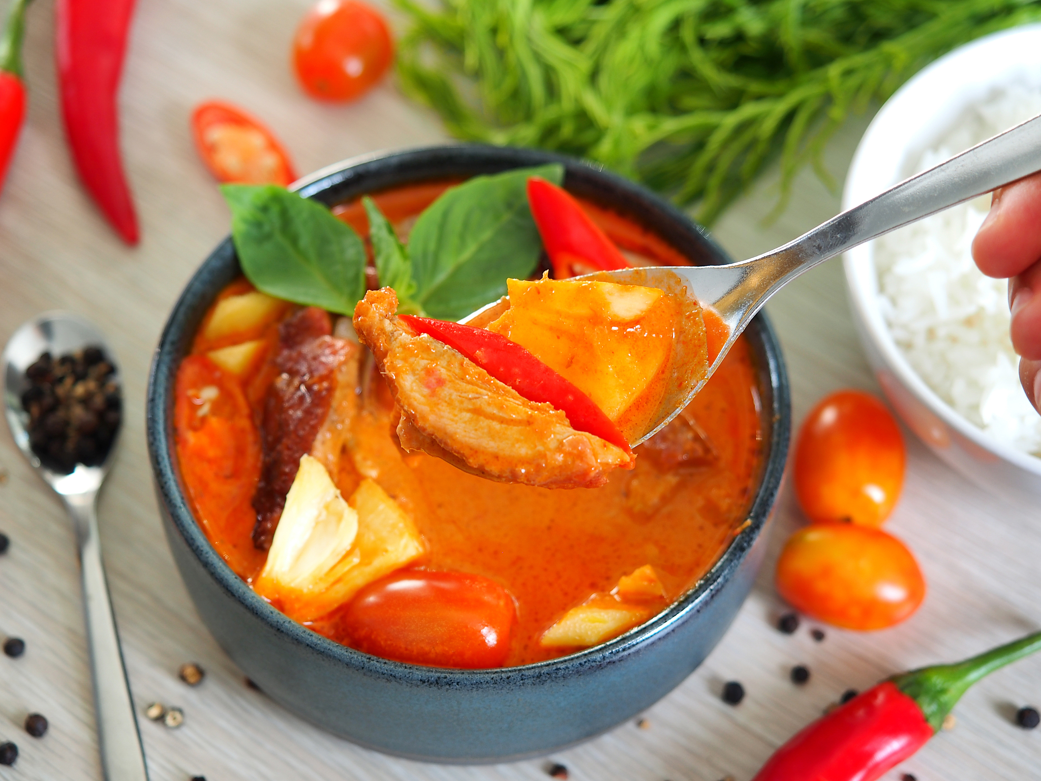 roasted duck curry, thai food.