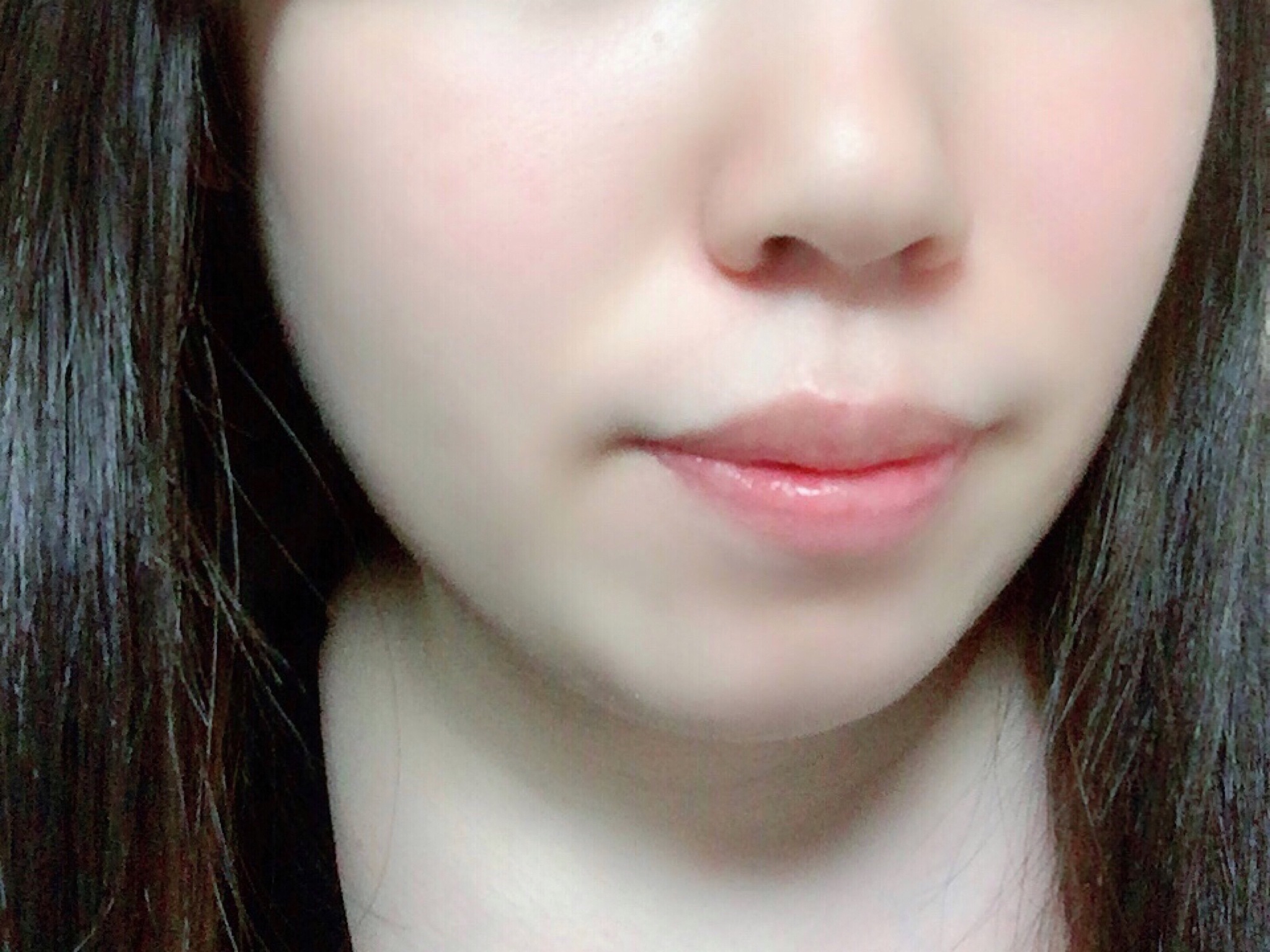 形容好看的薄唇