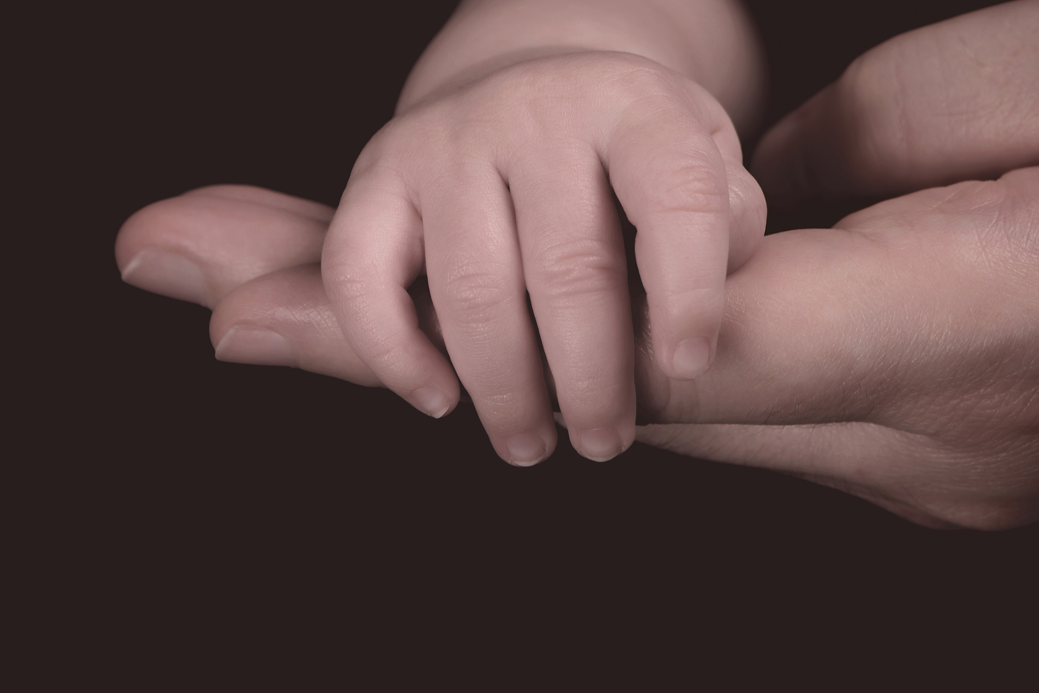 五张纸条连成40cm长纸条，每张纸条多长？