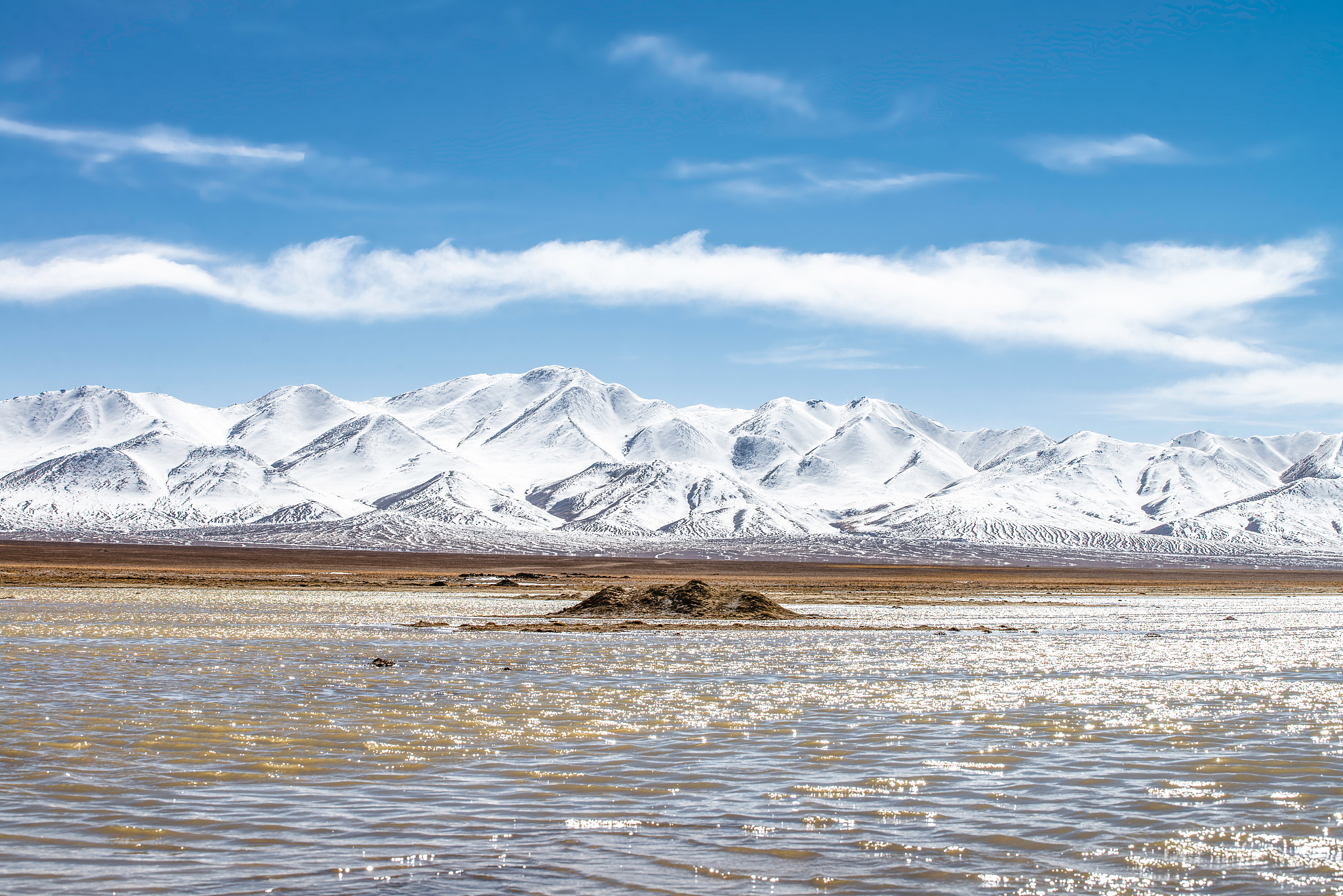 王母宫山旅游景区营销策略研究论文大纲要求有三级标题有当前旅游景区营销策略存在的问题并且单独写一个章节利用swot模型去解决问题一、引言 11 研究背景和意义 12 研究目的和方法二、王母宫山旅游景区概况 21 景区地理位置和历史背景 22 景区自然环境和人文景观 23 景区发展现状和未来规划三、王母宫山旅游景区营销策略分析 31 市场定位和目标客户群 32