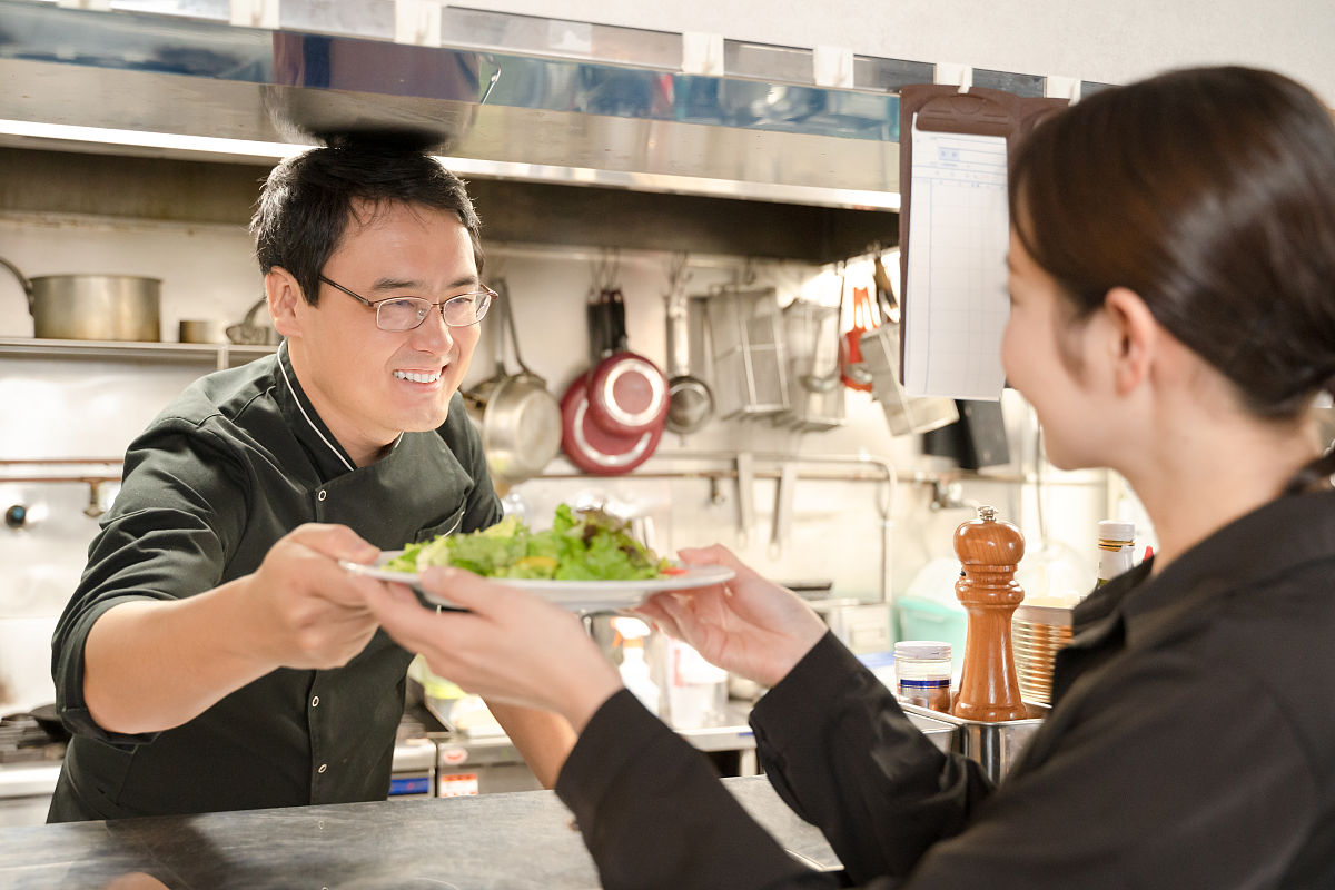 食客们经常讲的故事