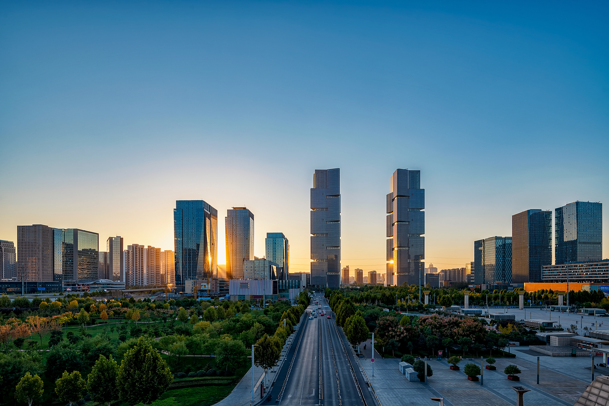 成都高铁职业学校哪个学校比较好好麽