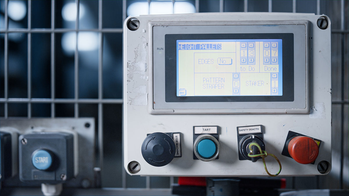 ESP32 温度、电压监测并通过 MQTT 与服务器通信