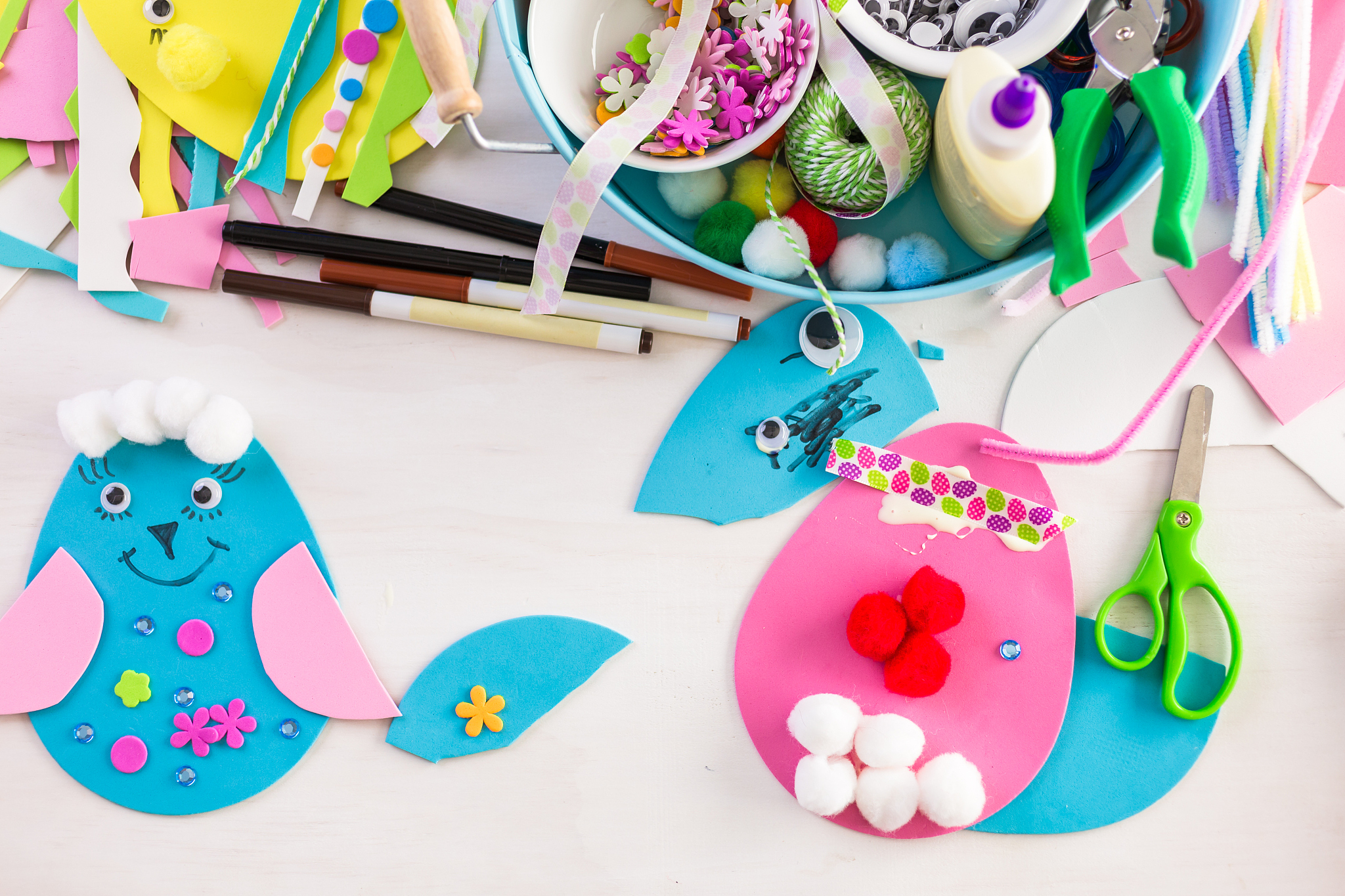 decorating paper easter eggs