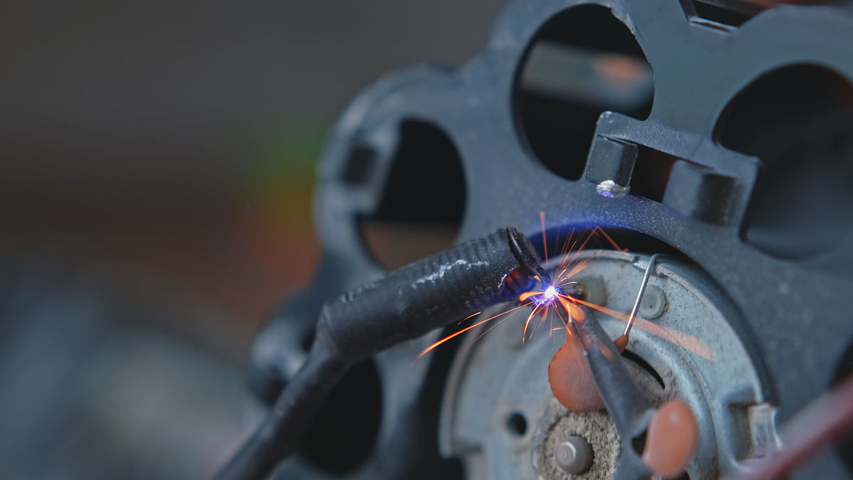 交流电弧熄灭条件：深度解析与案例分析