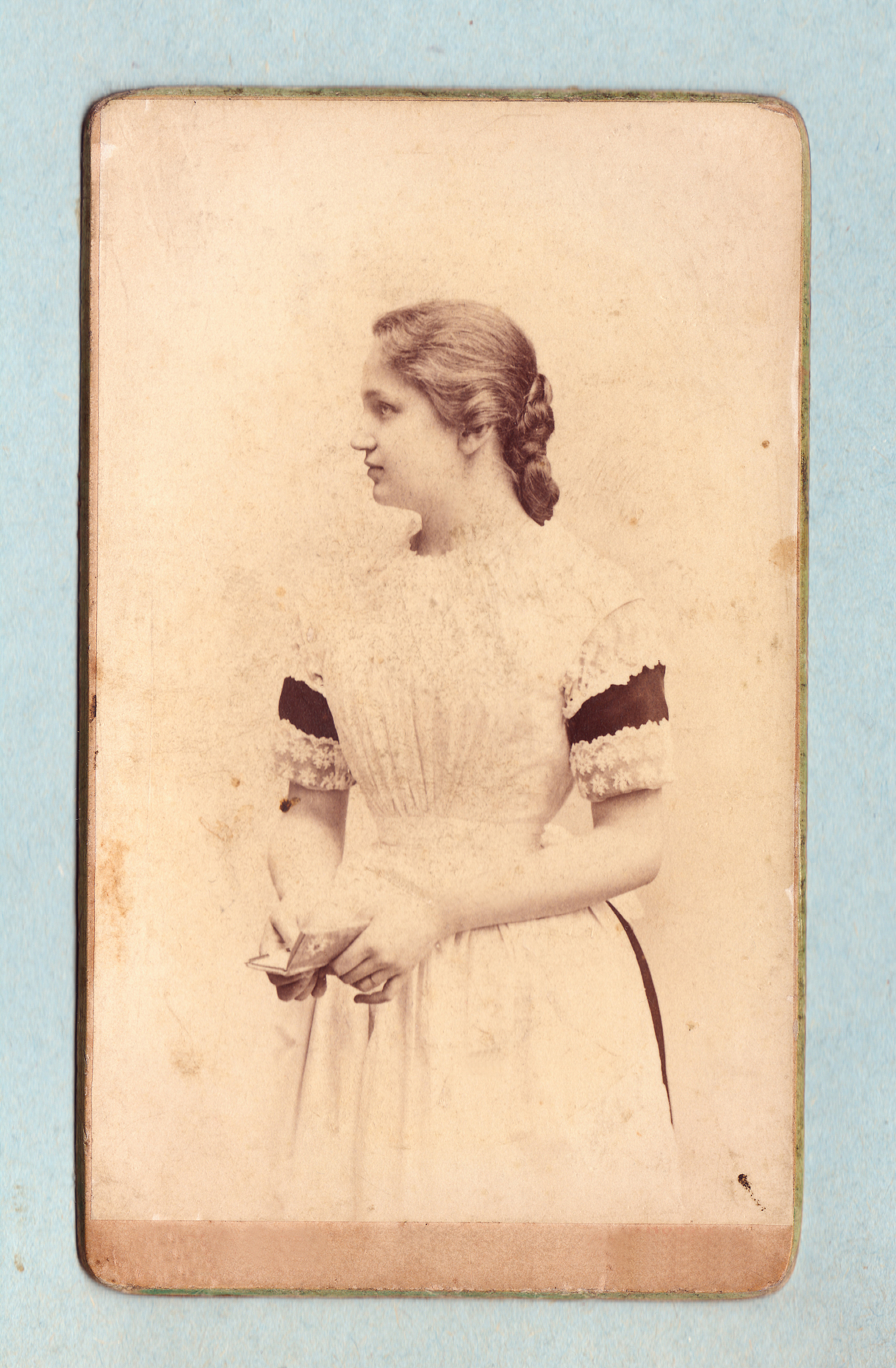 vintage photograph of a young woman