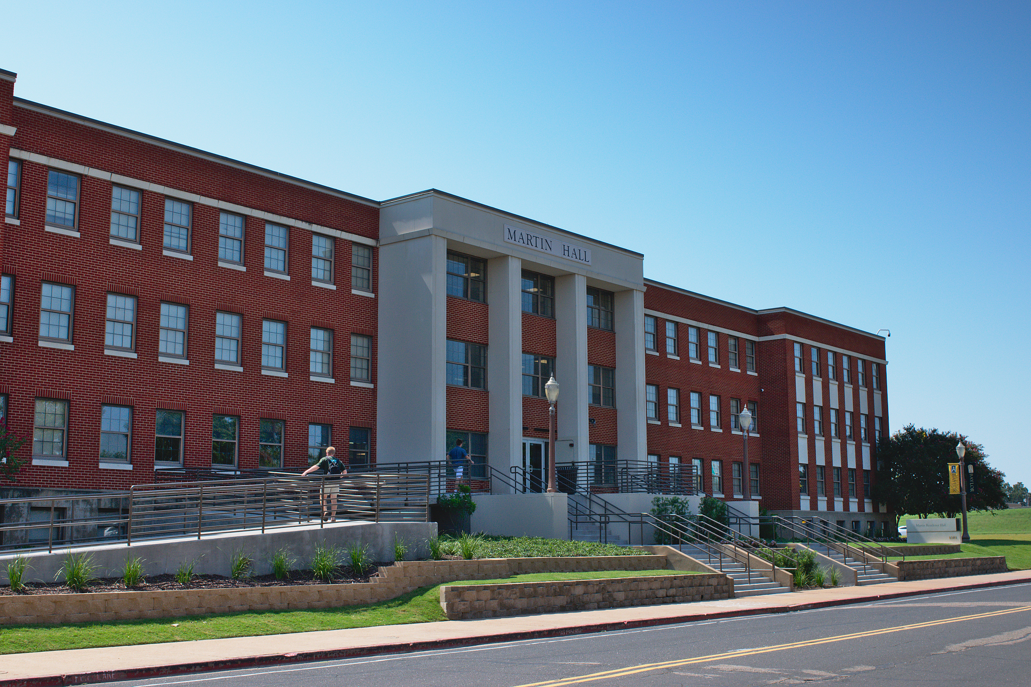 甘肃读楼宇设备与智能化技术专业可以到哪些学校