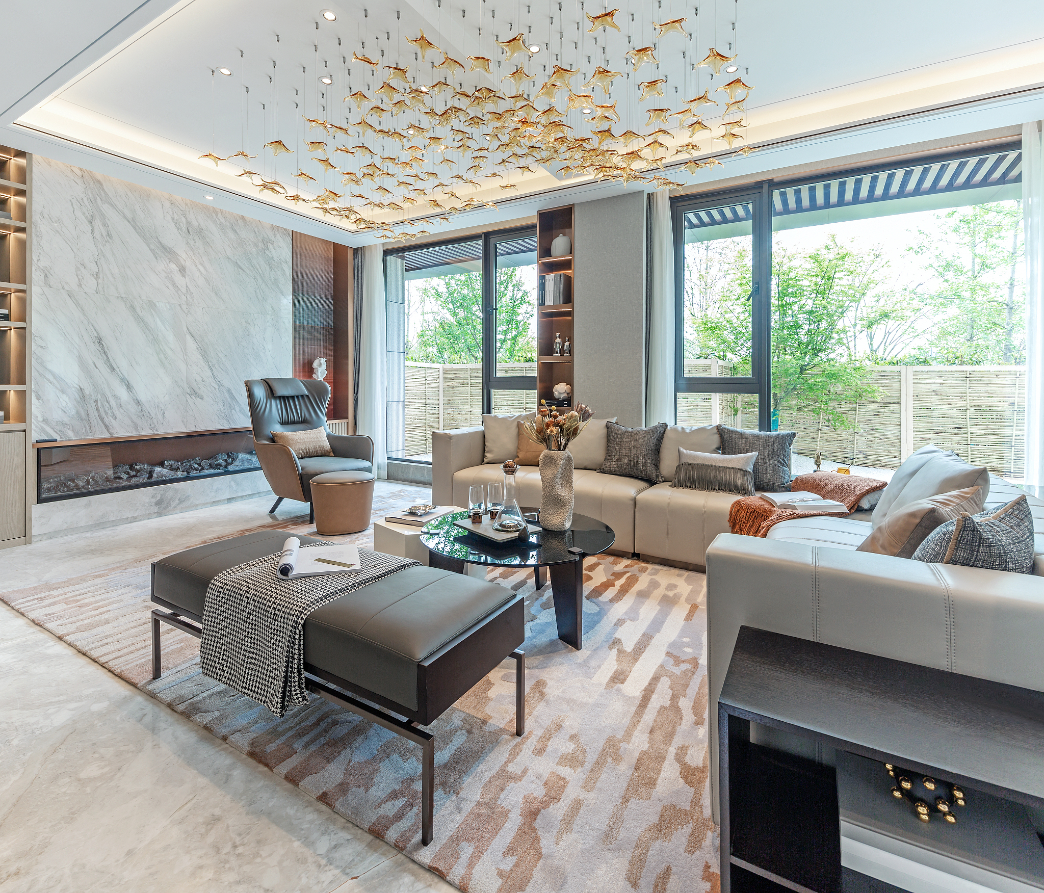 江疏影上海别墅曝光：奢华内饰令人惊叹