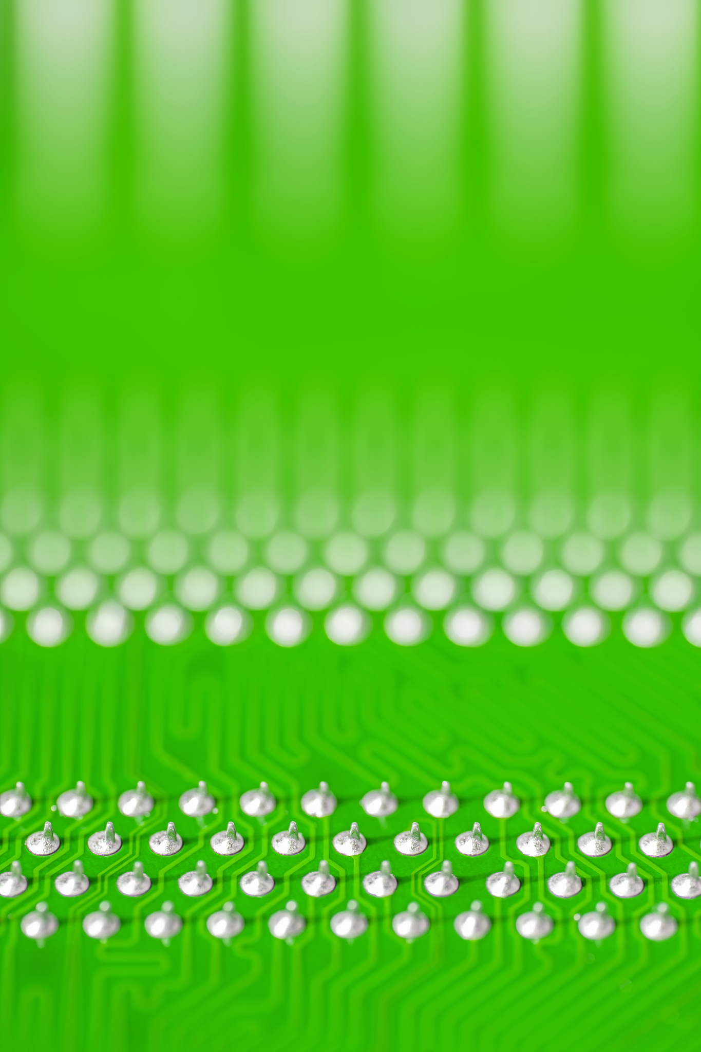 开封电子科技学校2021年招生专业：电子信息工程、电子商务等