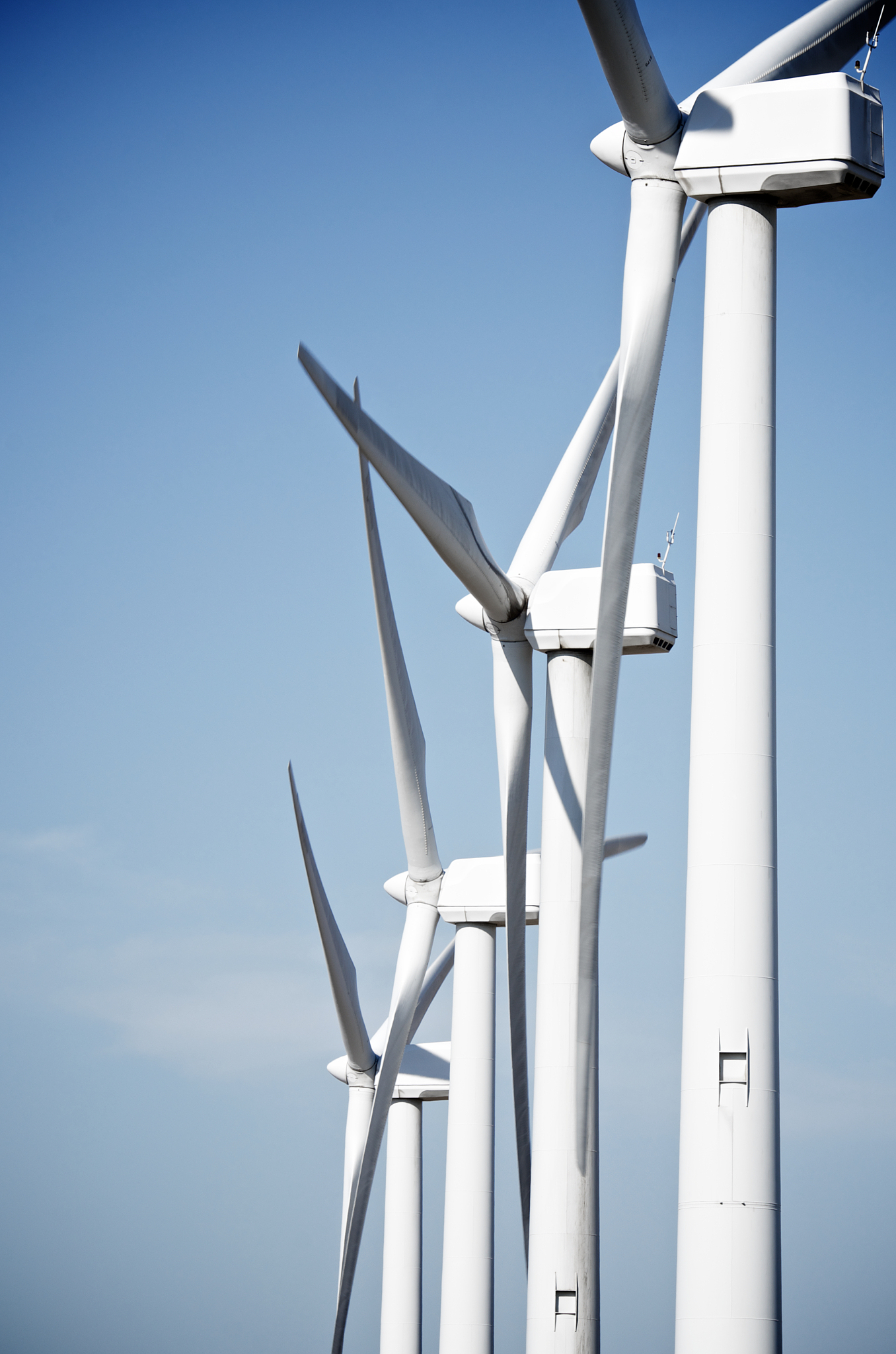 工业设计师双馈风力发电机发电机项目结束总结分点论述