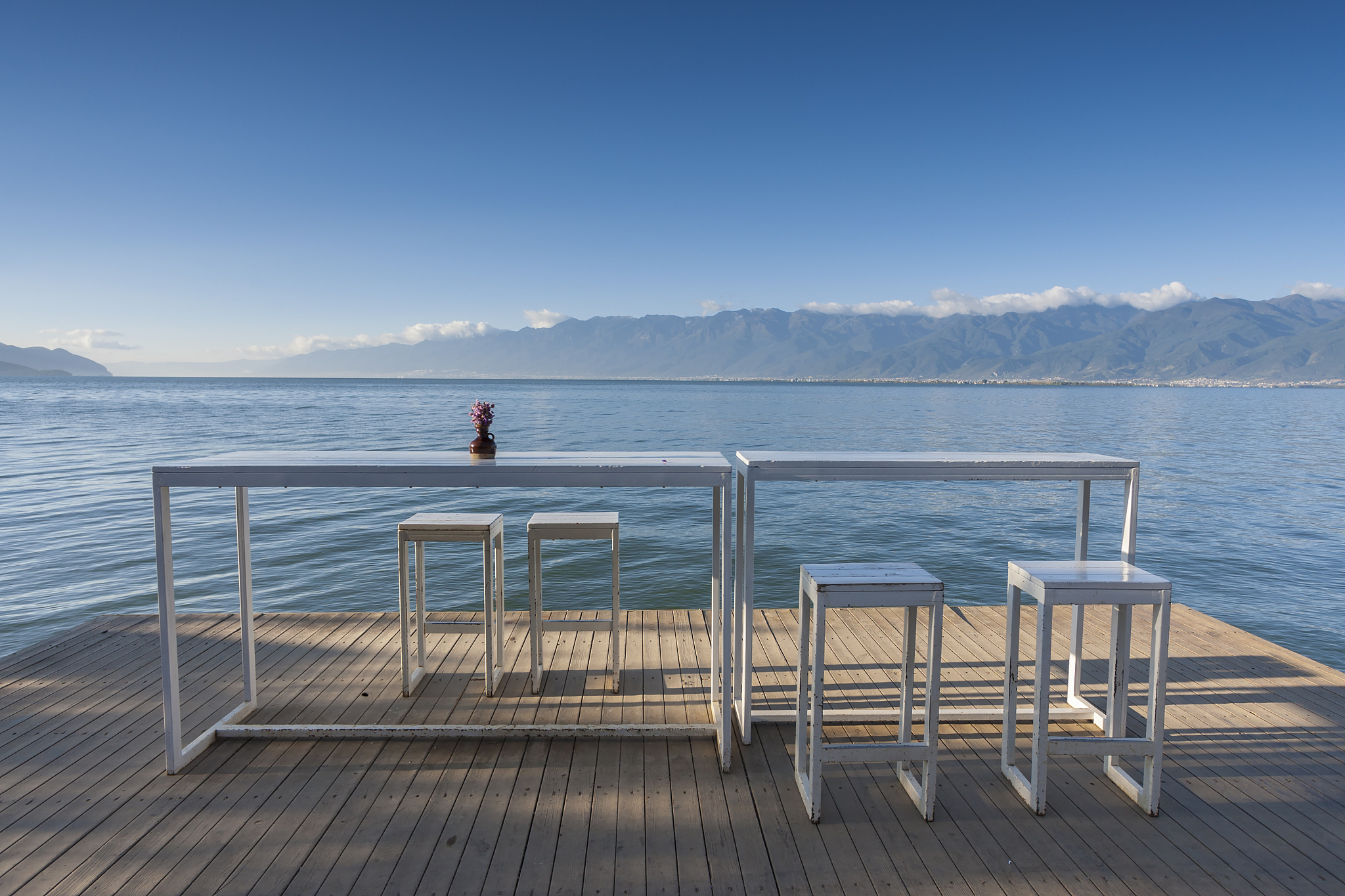 裸辞后来到大理才发现裸辞晚了。写伤感的文章