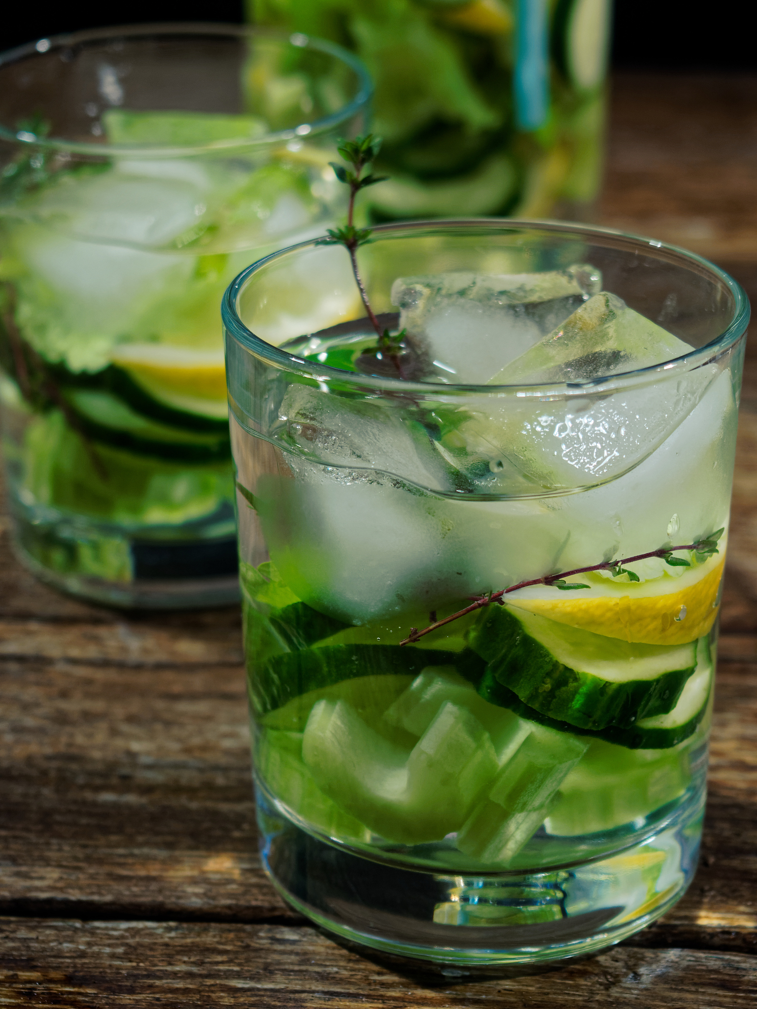 夏日清爽又美白的青瓜柠乐的做法_夏日清爽又美白的青瓜柠乐怎么做