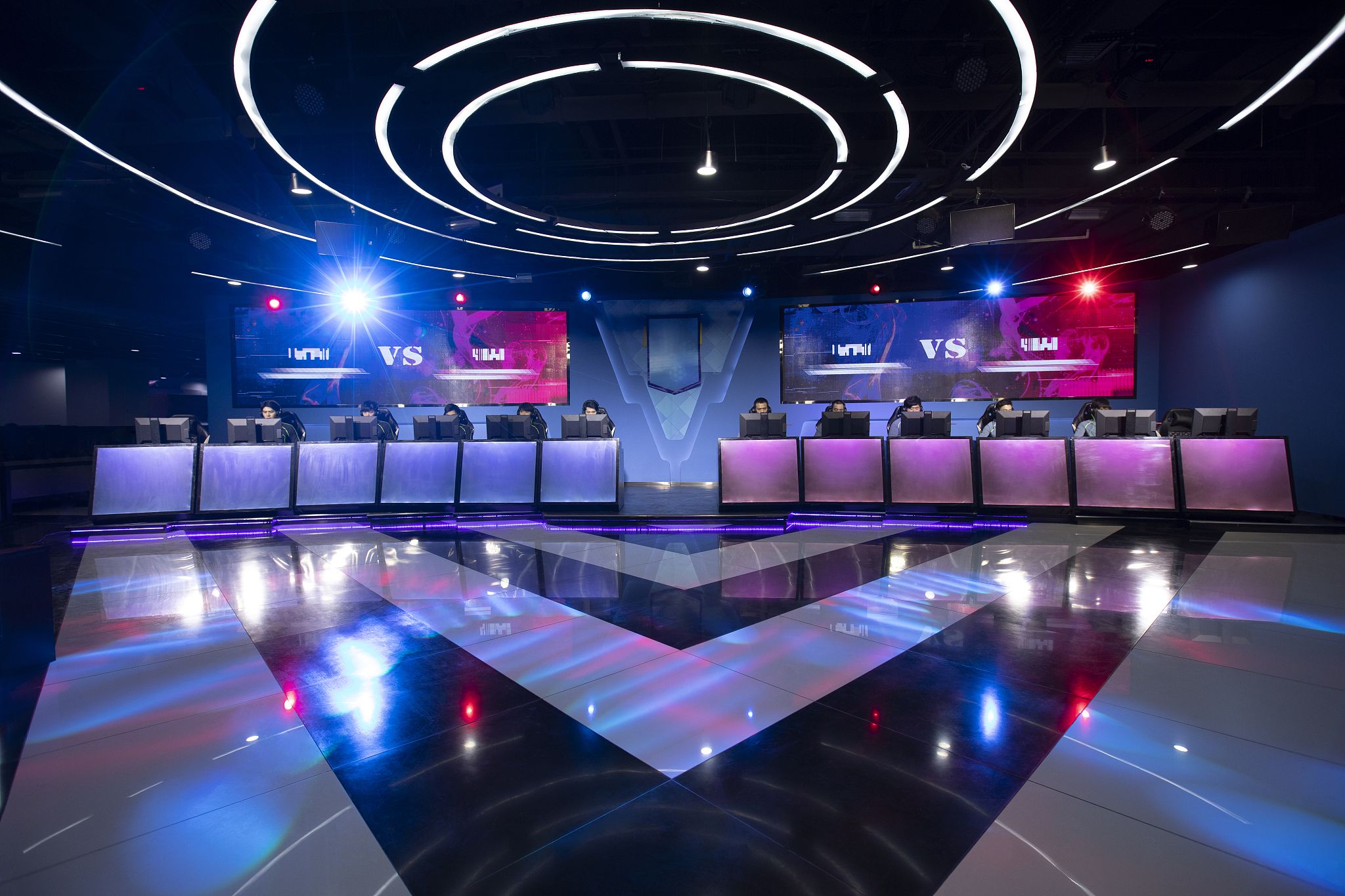 写20条关于电竞正面方向的文章标题