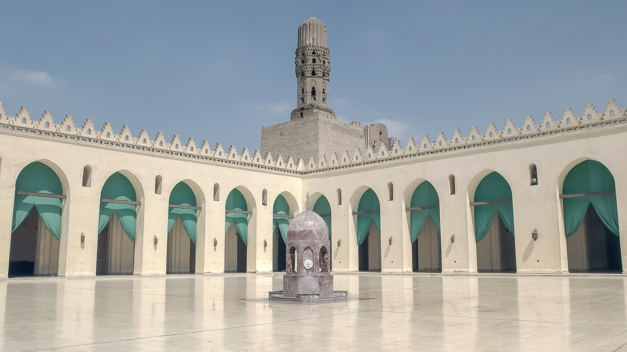 the courtyard of the al-hakim mosque in cairo