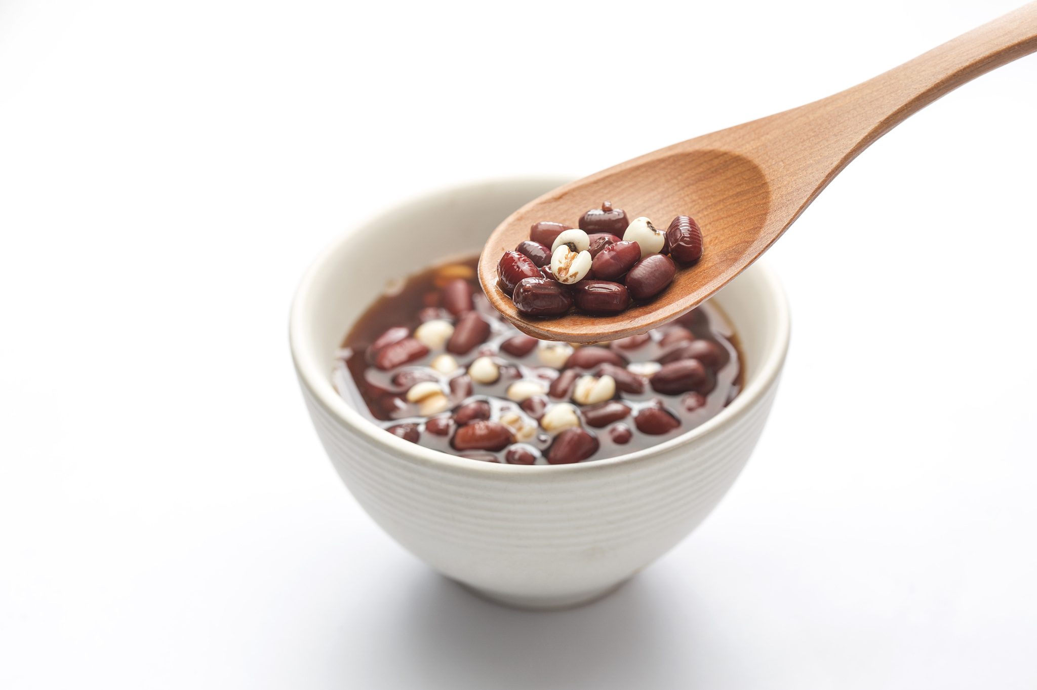 红豆薏米茶空腹能喝吗