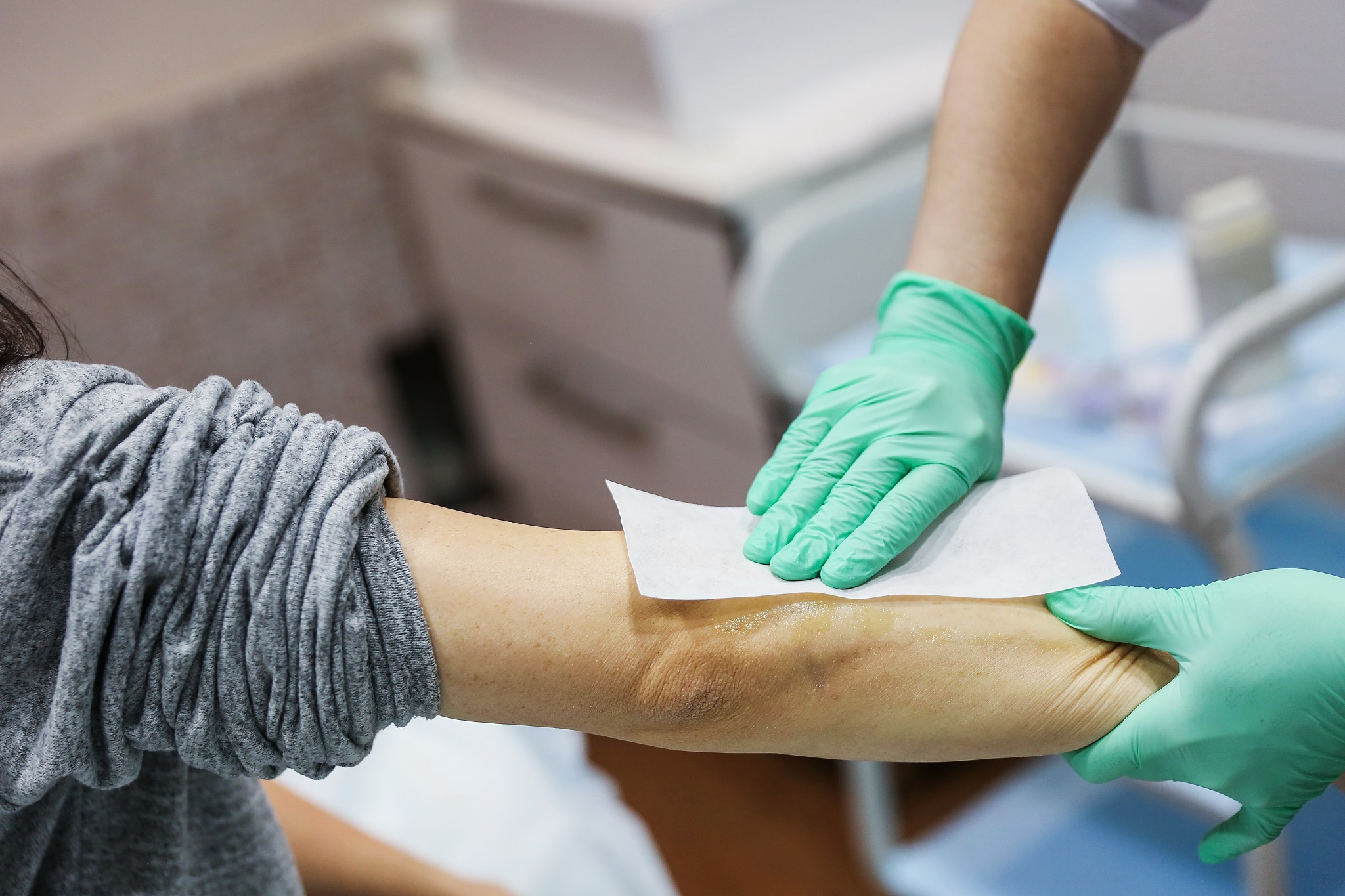 5种常见脱毛方法：哪种适合你？