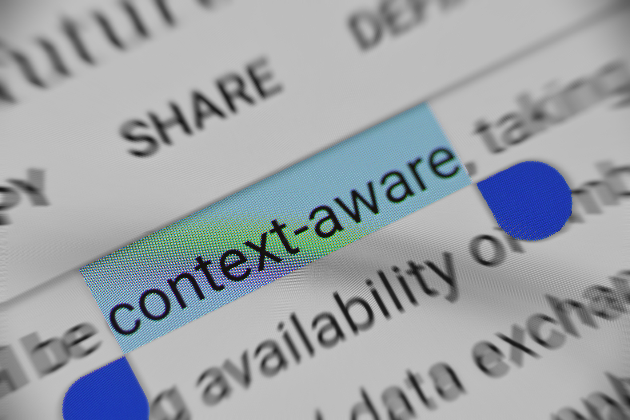 假设你是一名公司的秘书需要根据员工的问题以及客服人员的回答来编写案例库文档。下面是一段员工和客服的对话员工问：西欧考勤年休假配额怎么维护 客服答西欧考勤年休假配额怎么维护瑞士工时年休假配额怎么维护方法步骤每名员工的年休假配额每年需要HRSun Gut Xia wx747077、HRhotlineHRhotlinehuaweicom重新维护一遍。系统配置-员工信息维护可以维护一条；也可以通过导入批