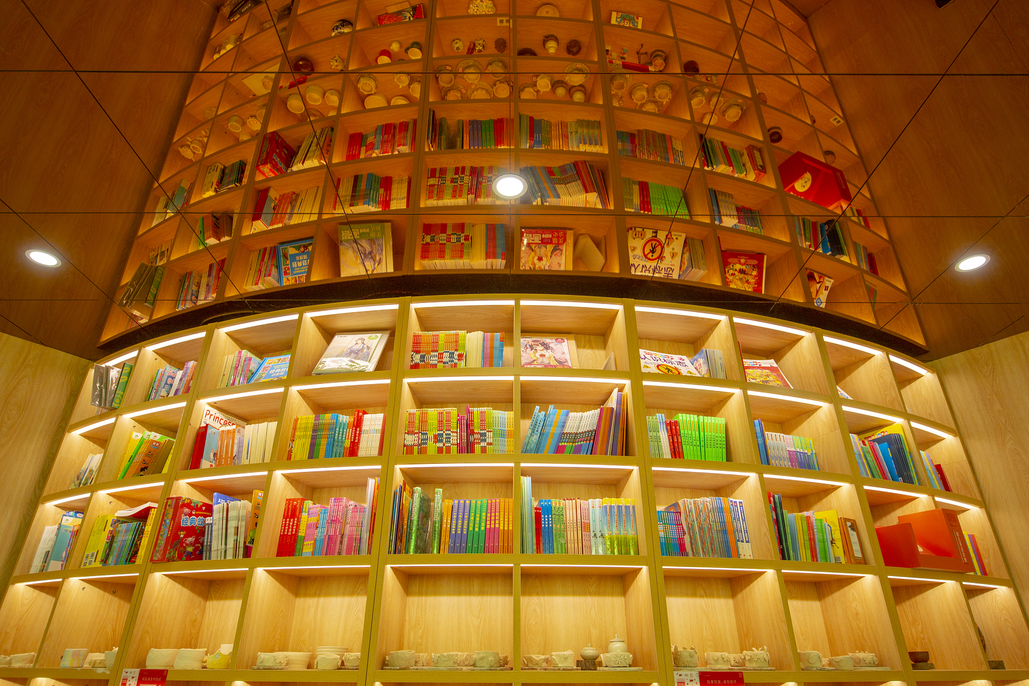 澳门有哪些著名的书店或书市店