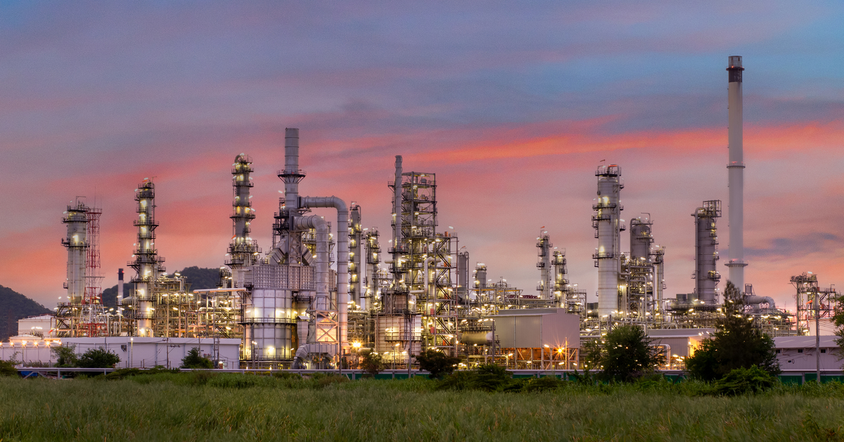 石油炼制专业详解：就业方向、前景及未来发展