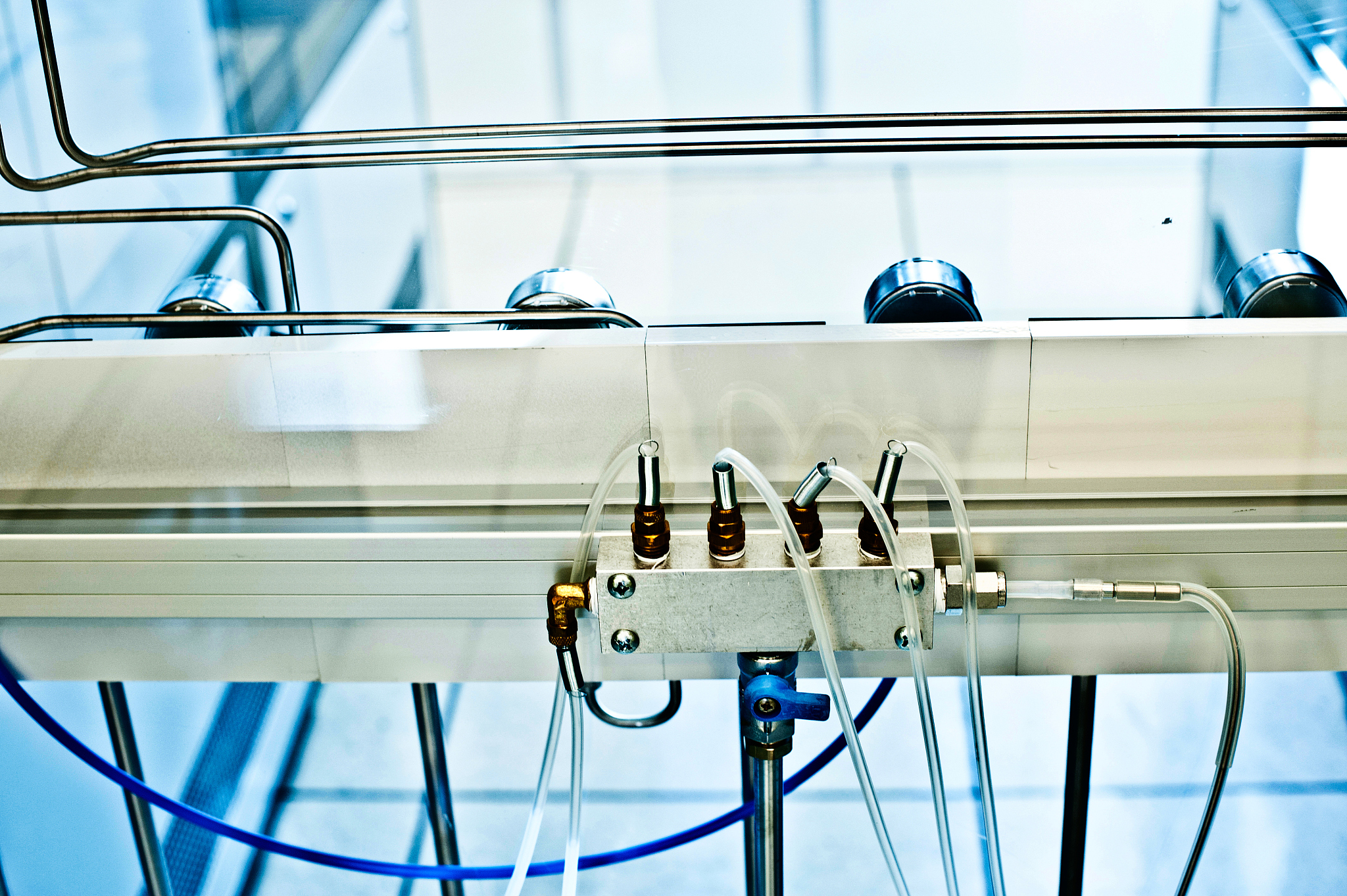 动车组给水卫生系统构造认知实验项目的基本原理