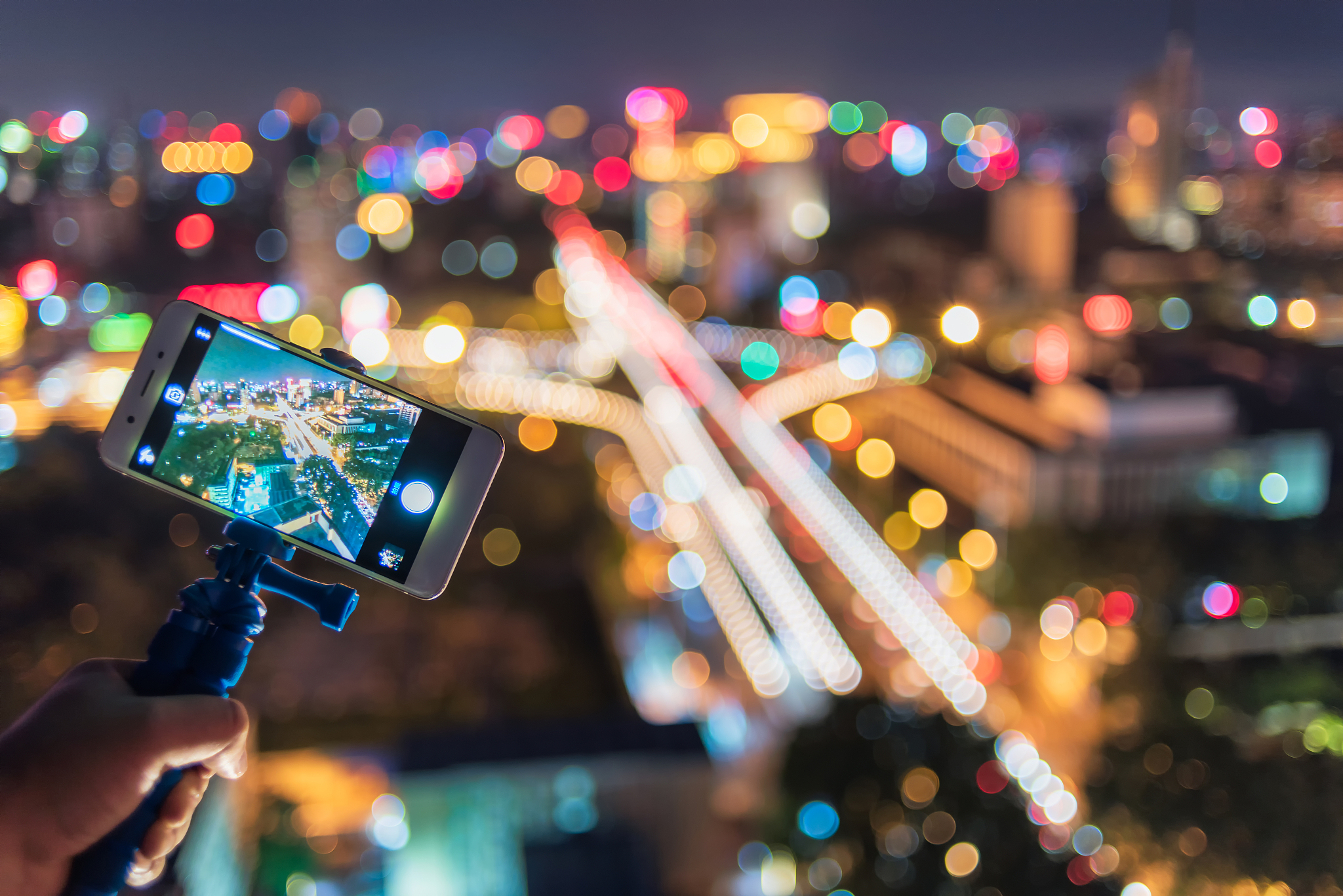 手机视频拍摄灯光暗？3个原因教你解决！