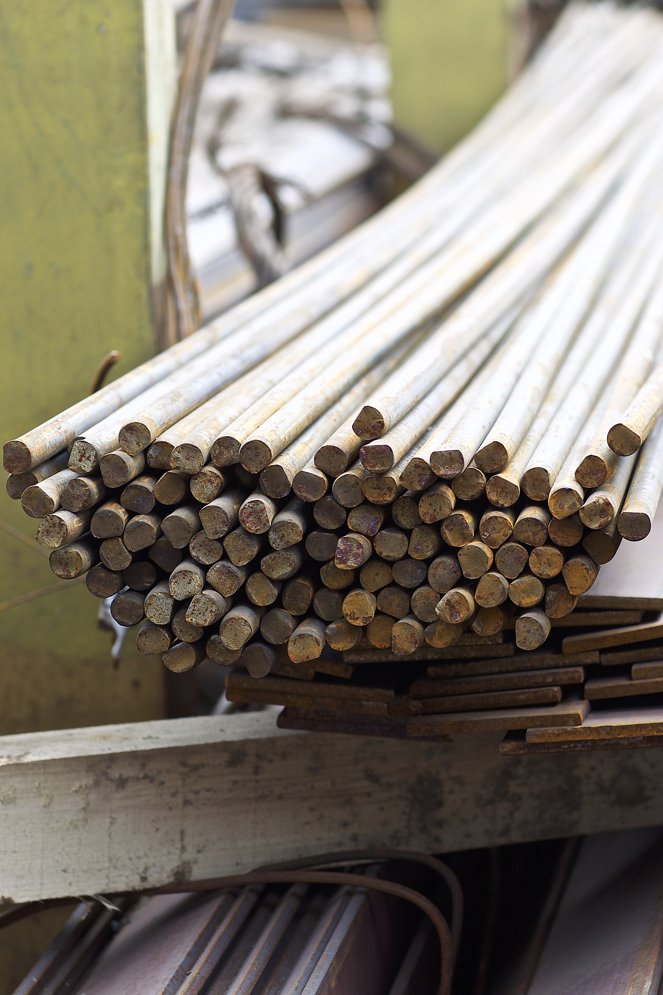 黄铜牌号C3604和柴铜激光焊用什么焊丝帮我用200字详细描述