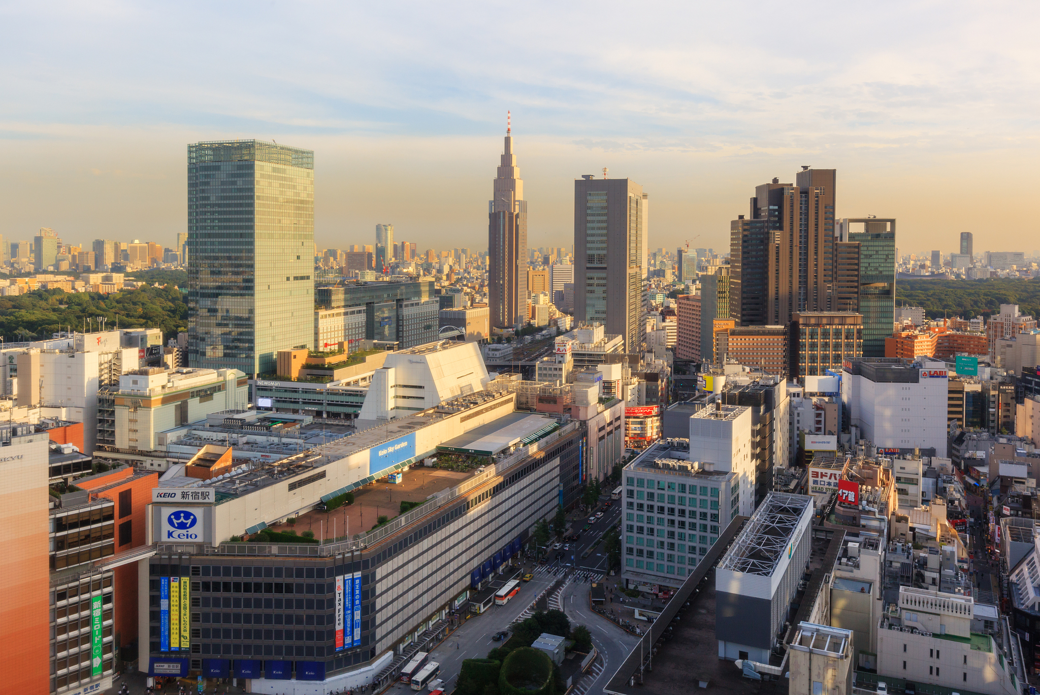 shinjuku station