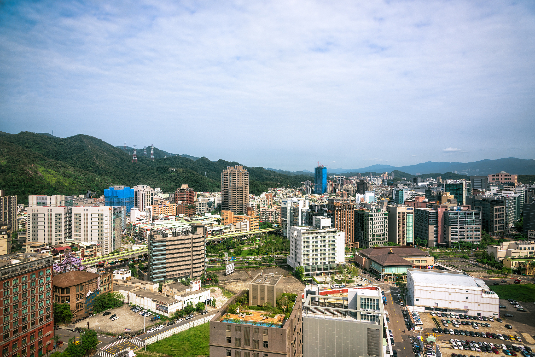 city view of taipei, taiwan