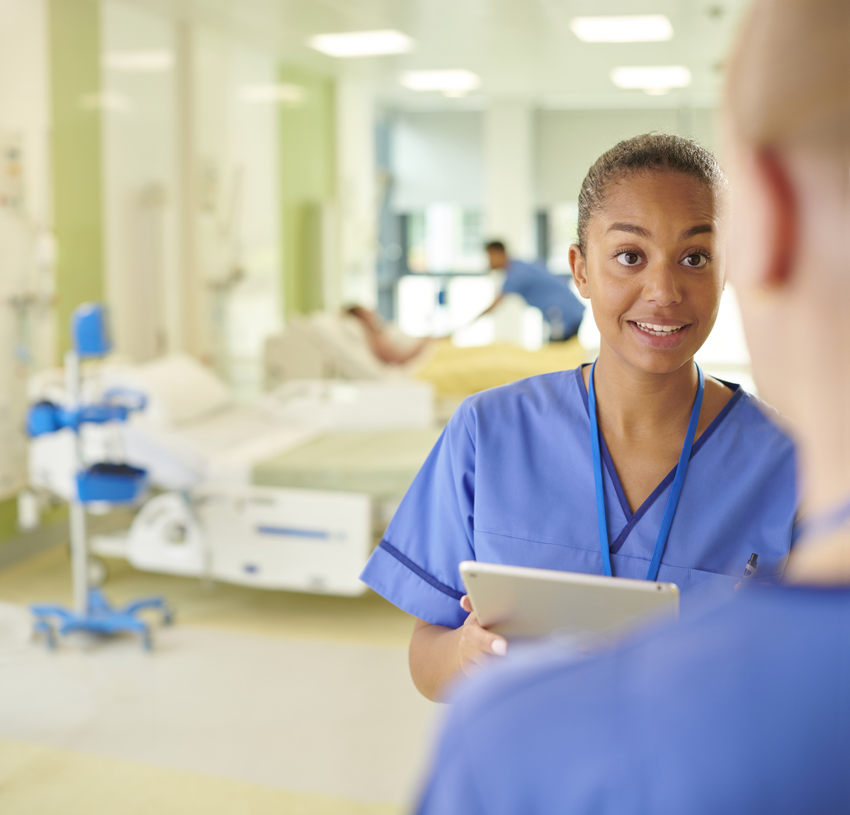 女生学康复治疗技术专业：优势与挑战分析