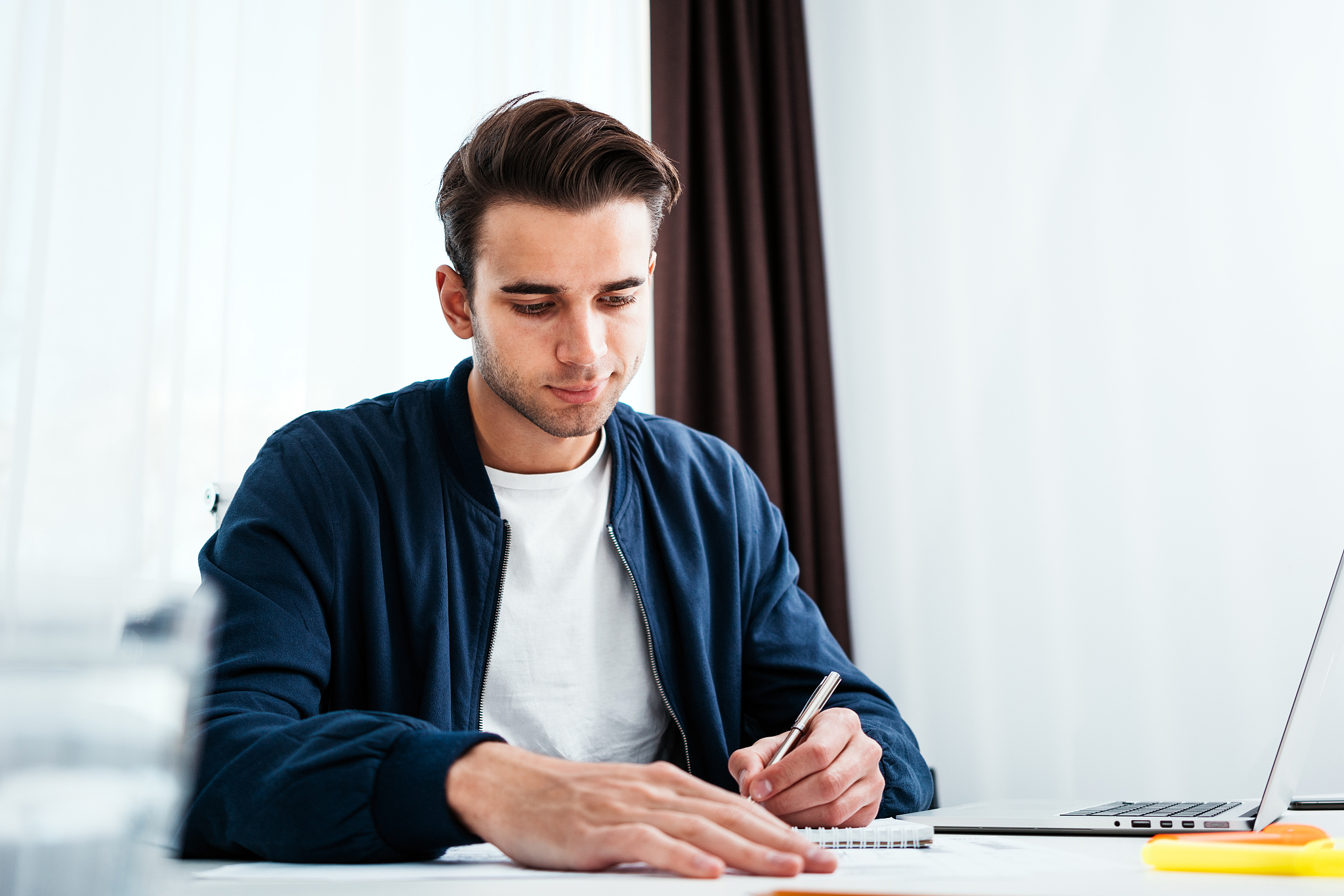 四川中专和高中区别：学制、学科、招生和发展方向