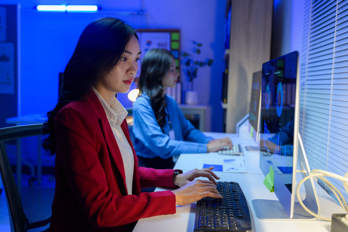 成都女生学计算机有前途吗？2023年就业前景分析