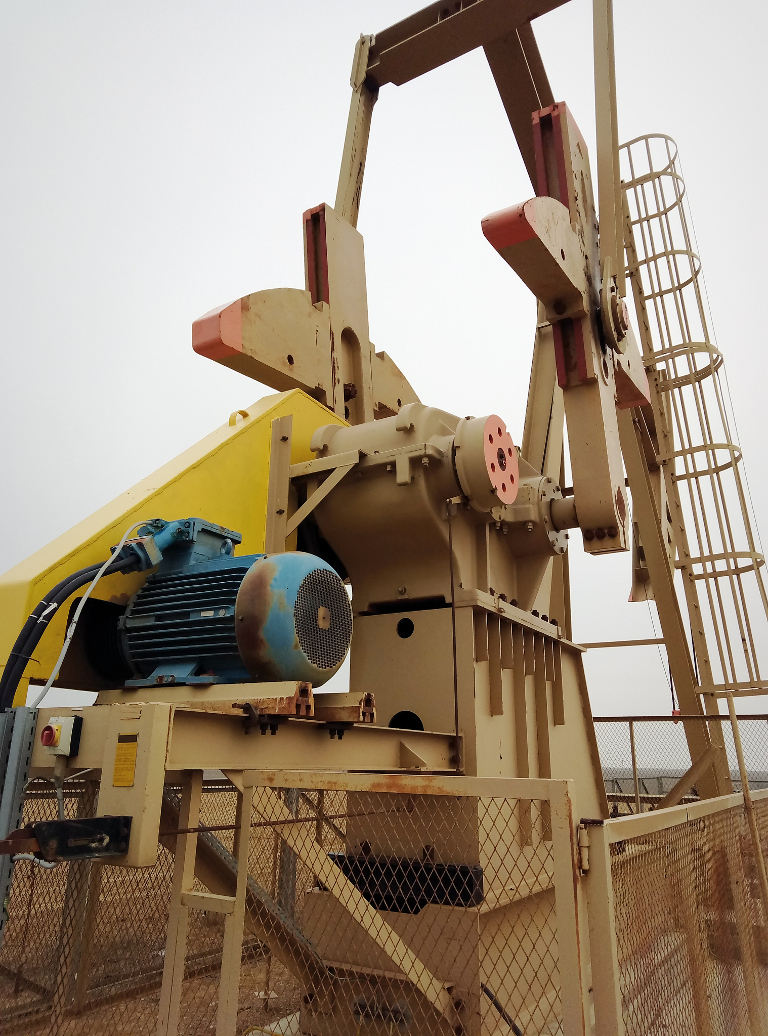 国内矿井提升机的发展历史