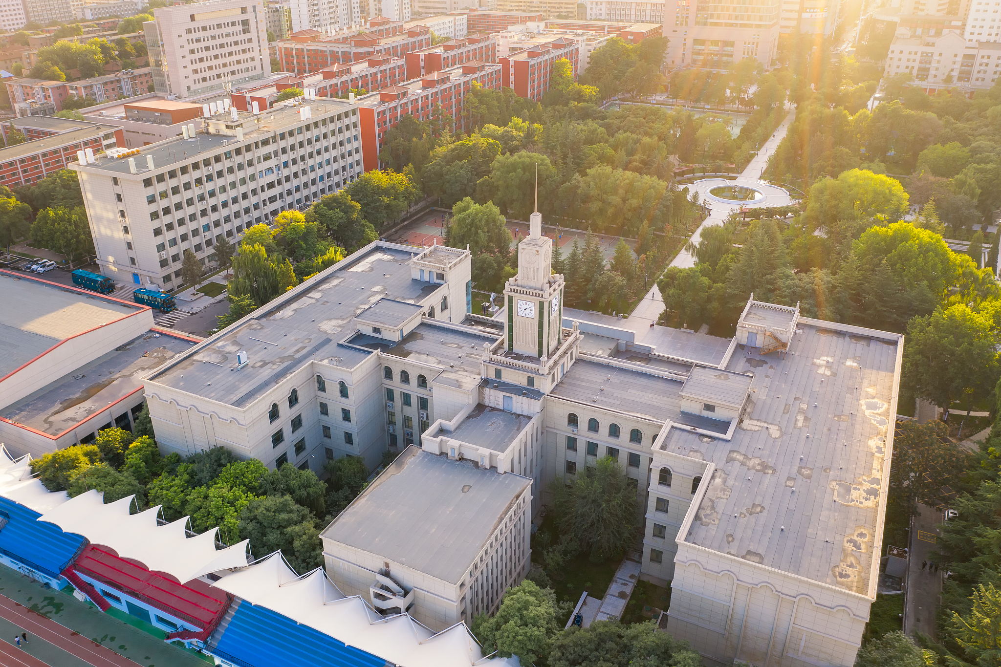 兰州大学