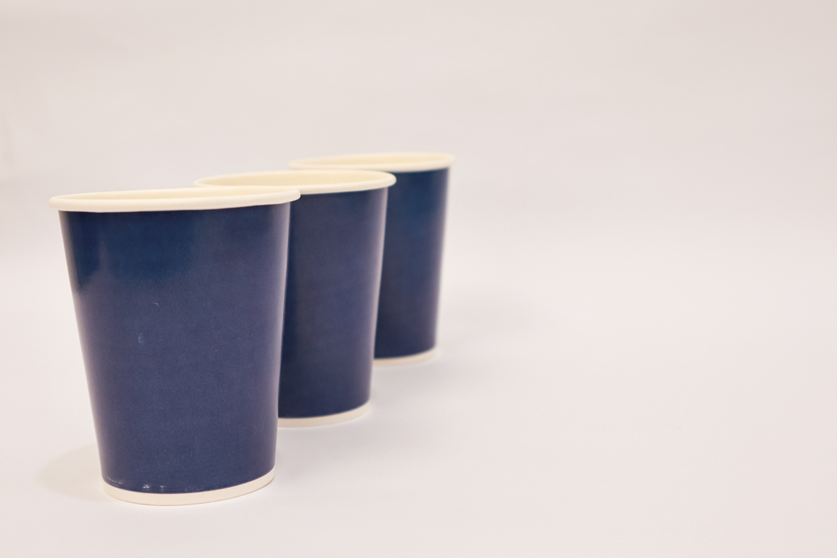 小学生纸杯转转转美术课教材分析、教学三维目标和核心素养目标、教学重难点1000字