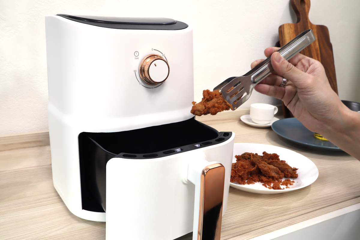 苏泊尔炒菜机器人评测：功能强大、智能便捷、安全高效