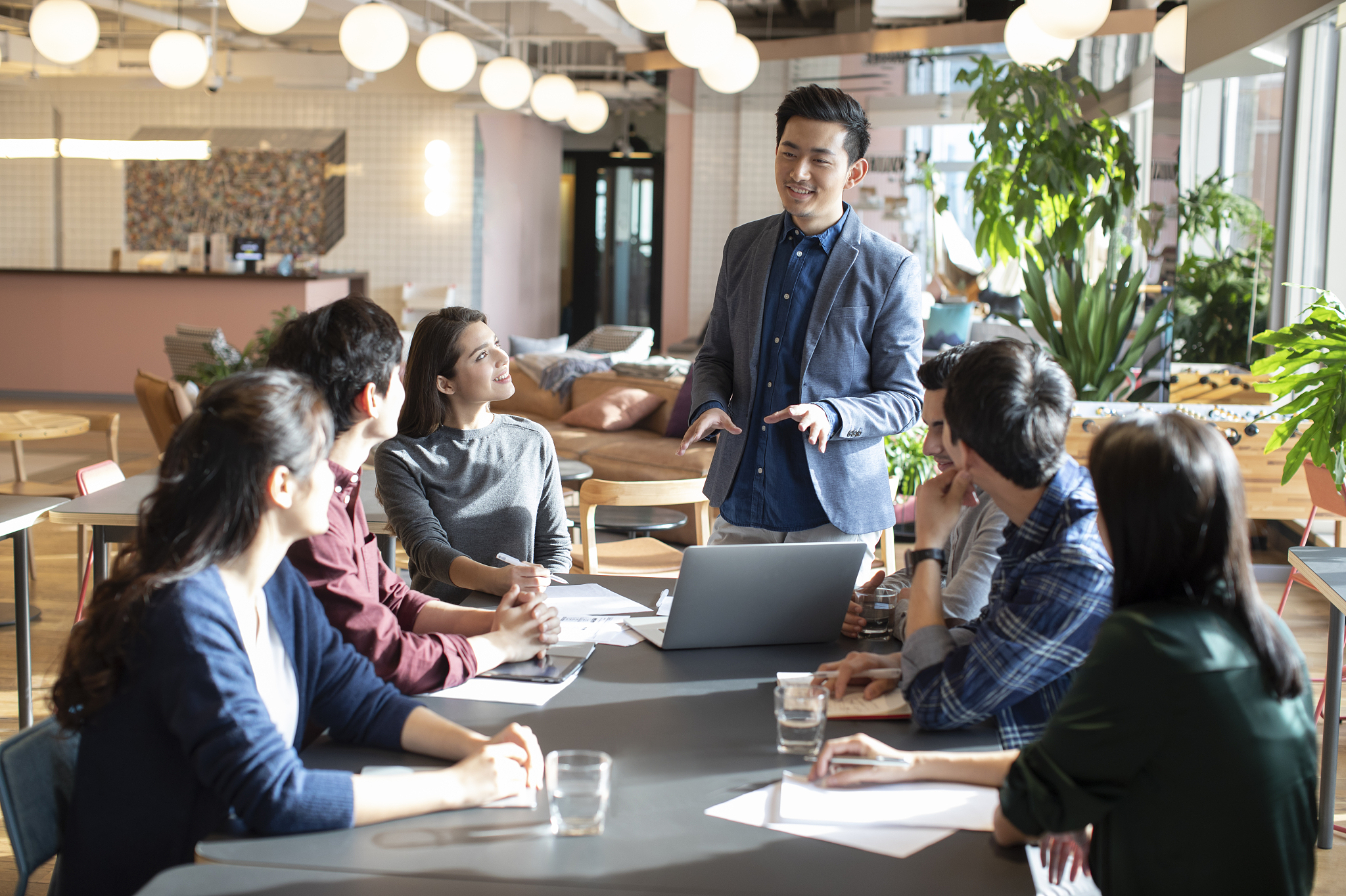 写一篇相邻市州到我市交流学习的通知