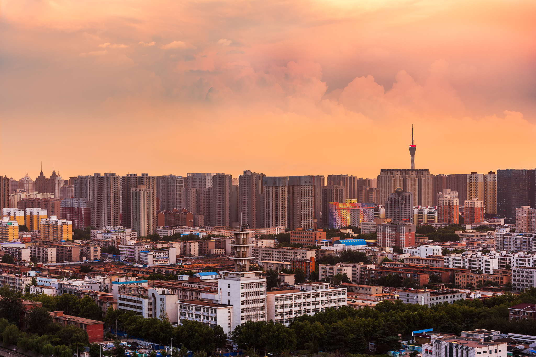 亚洲中国河南省郑州市城市风光
