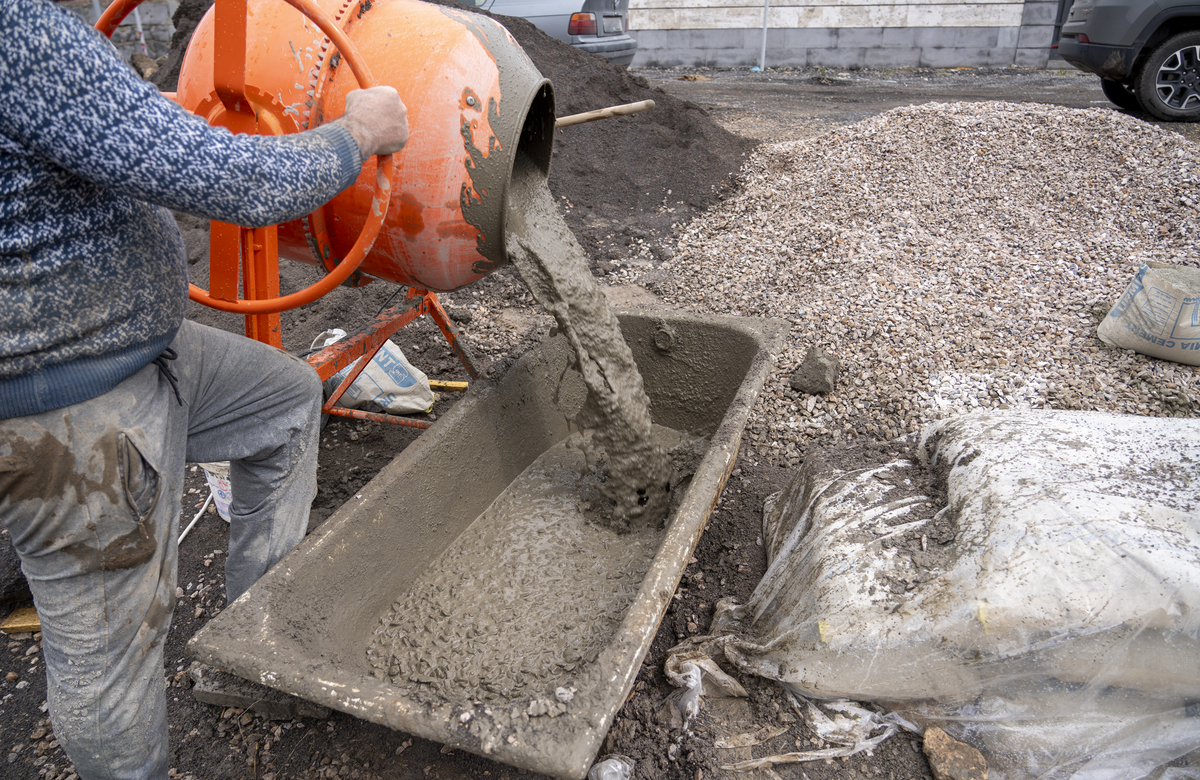 泡沫混凝土试块振捣：方法、步骤及意义