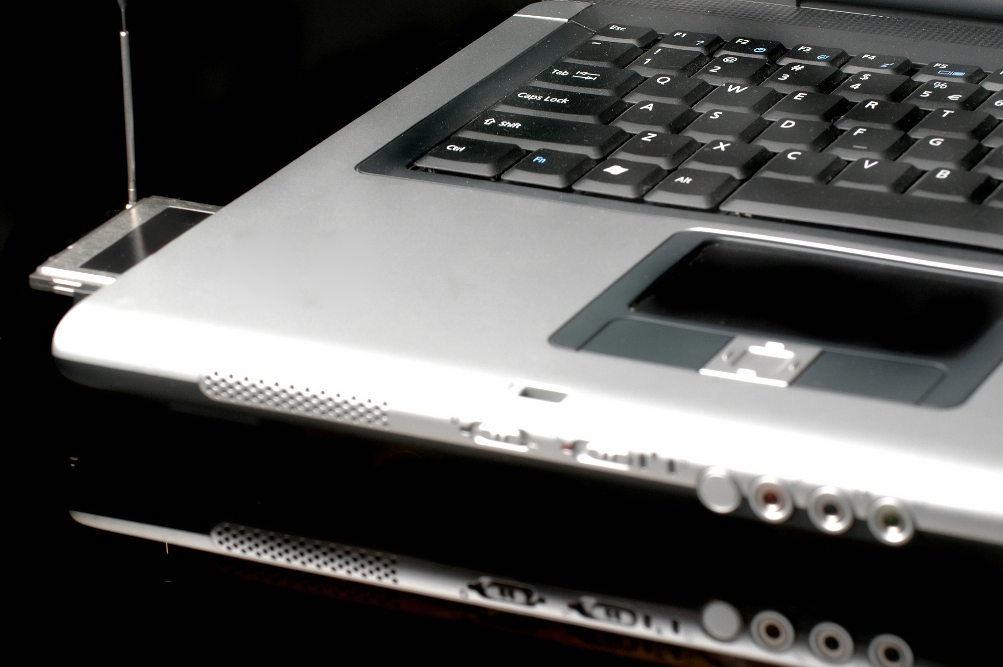 遵义轻轨专业学校哪些专业热门