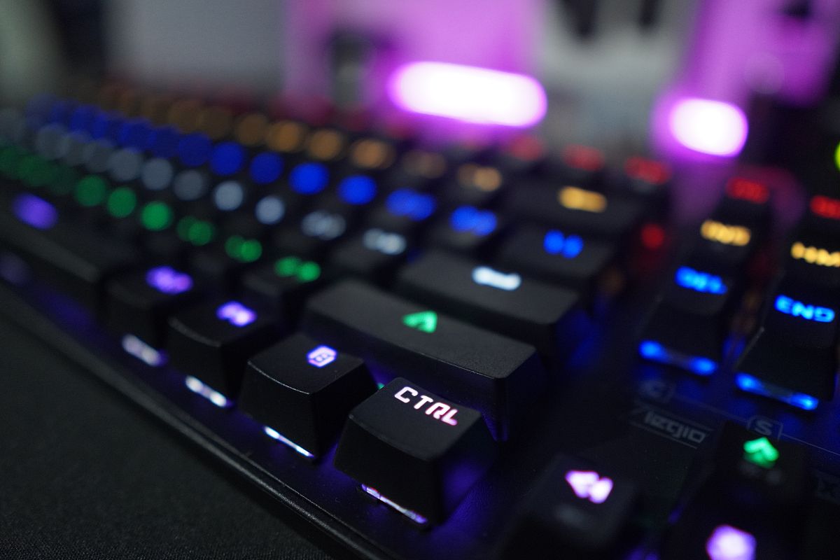 Razer：专业电竞游戏外设品牌