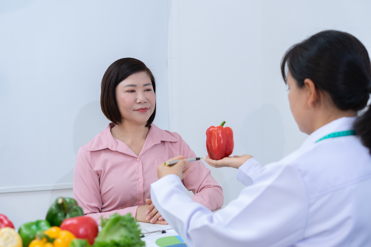 别再迷信药物了！营养师揭秘真正的健康之道