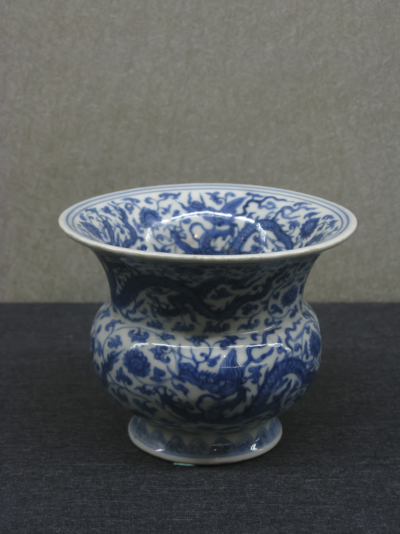 福建艺术职业学院陶瓷设计与工艺专业就业方向：从设计到艺术，多领域发展