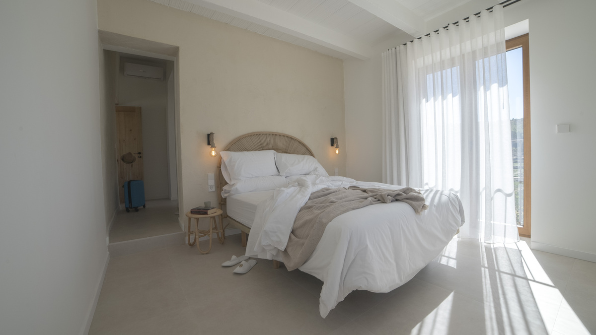 保护墙面，打造温馨之家：简单技巧让家居更舒适